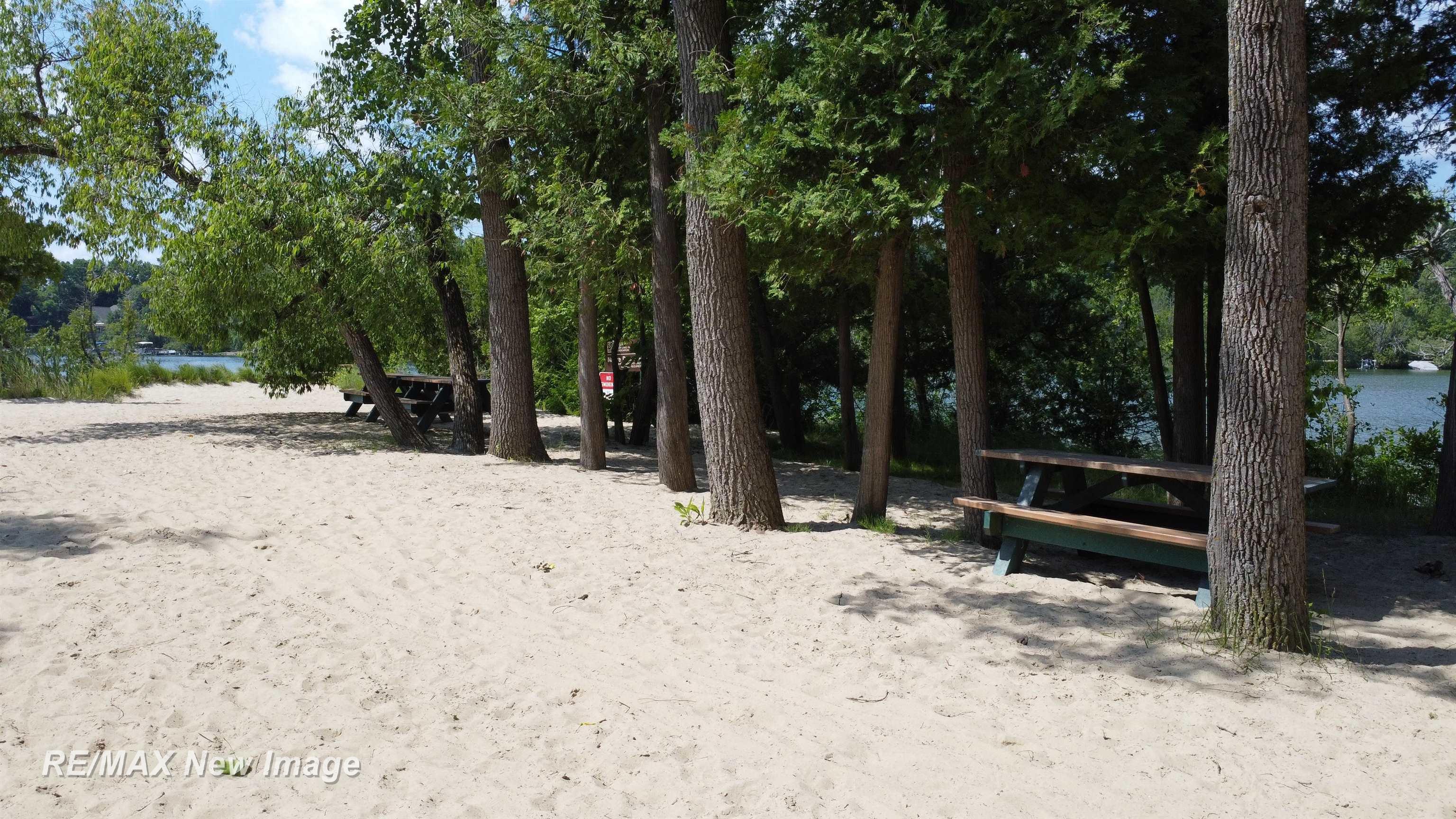 main property photo 77