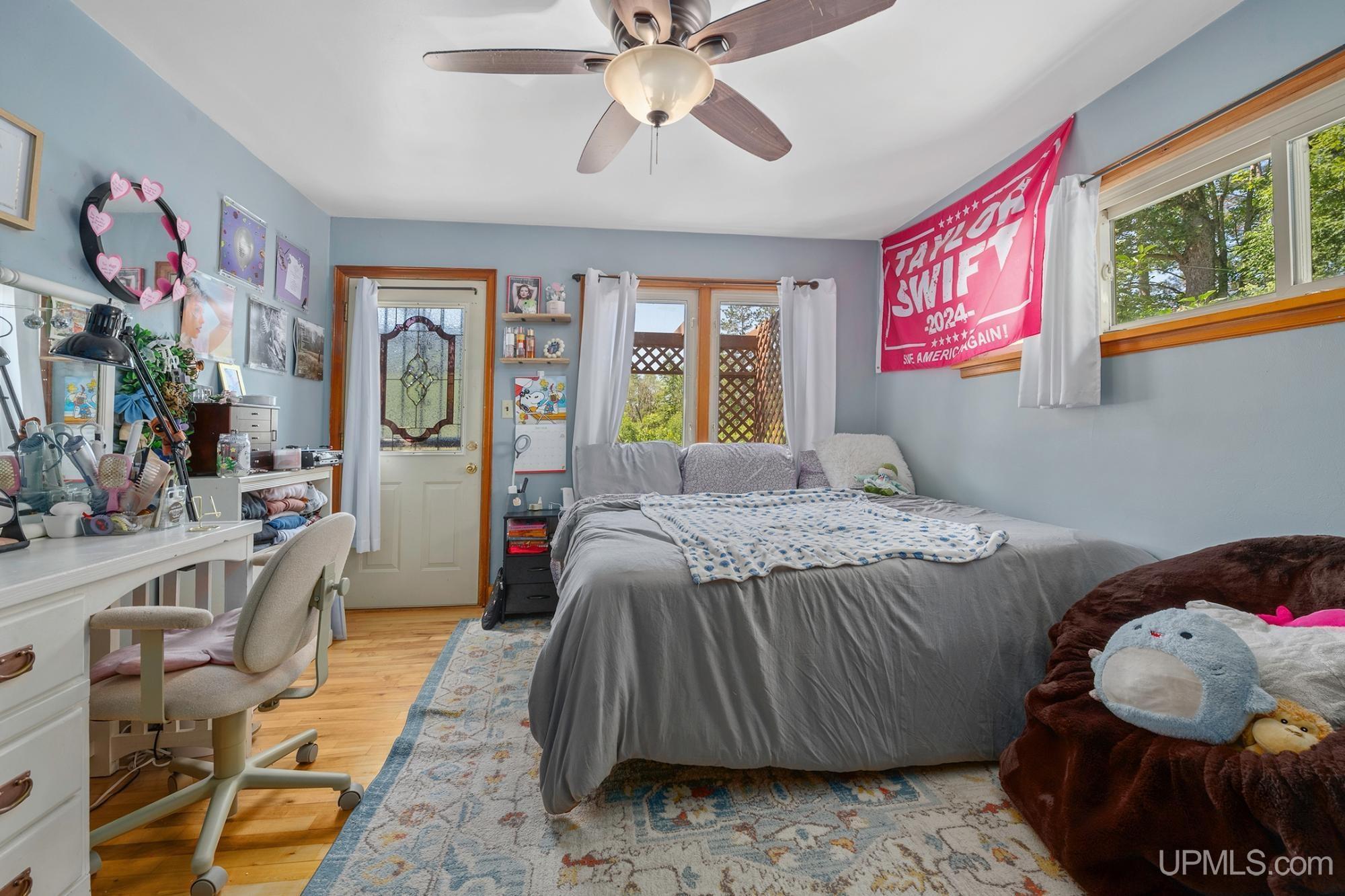 main property photo 42