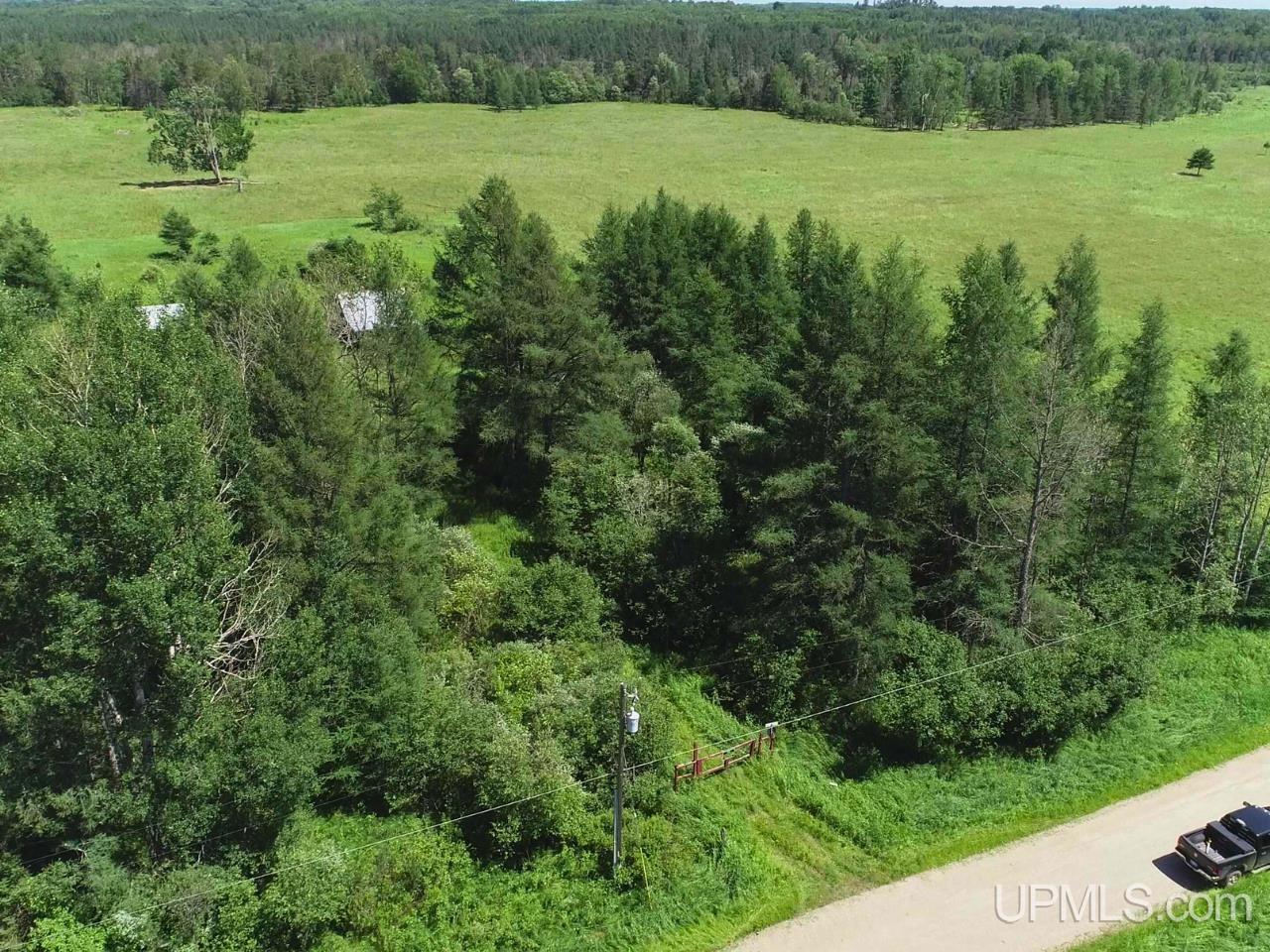 main property photo 16