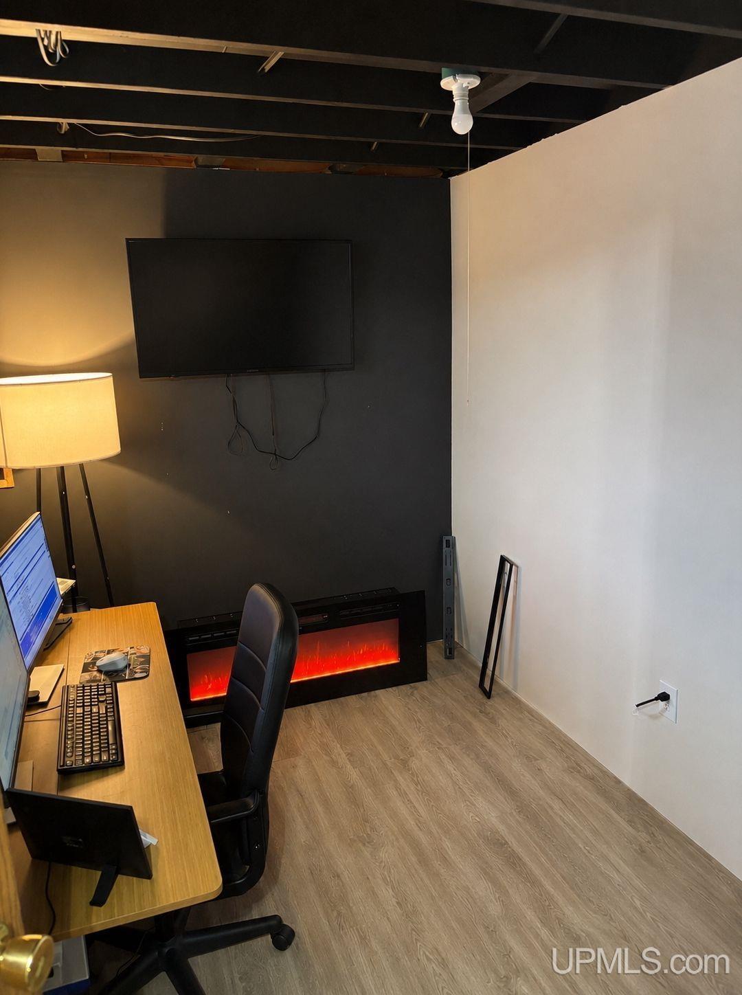 property viewer photo 12