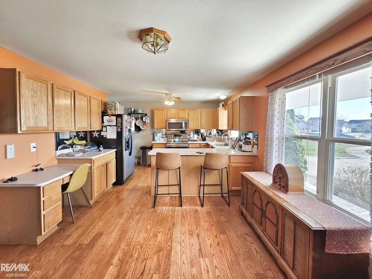 main property photo 11