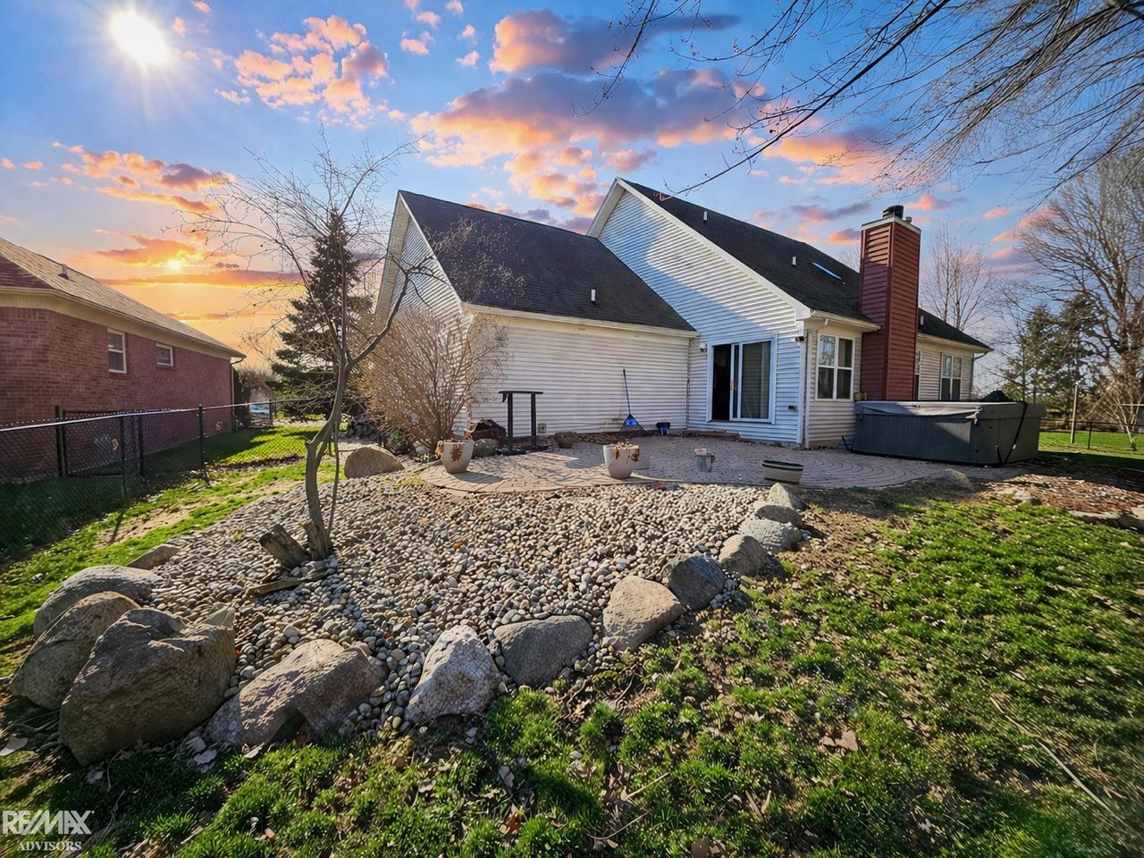 main property photo 34