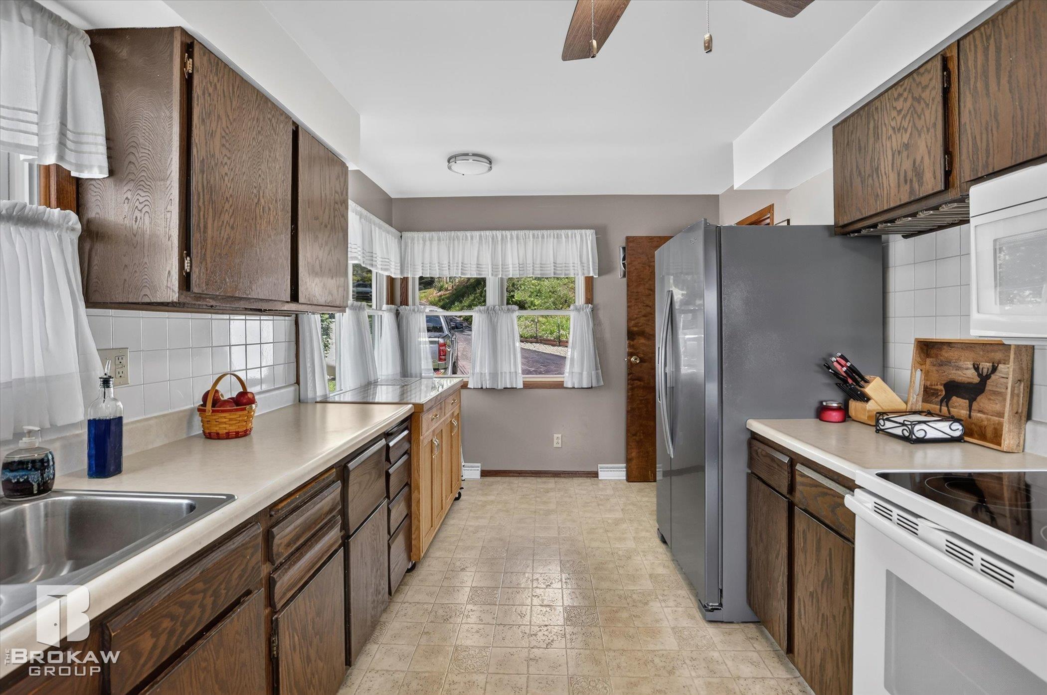 property viewer photo 14