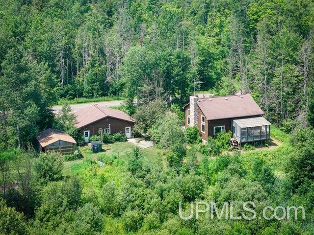 main property photo 49
