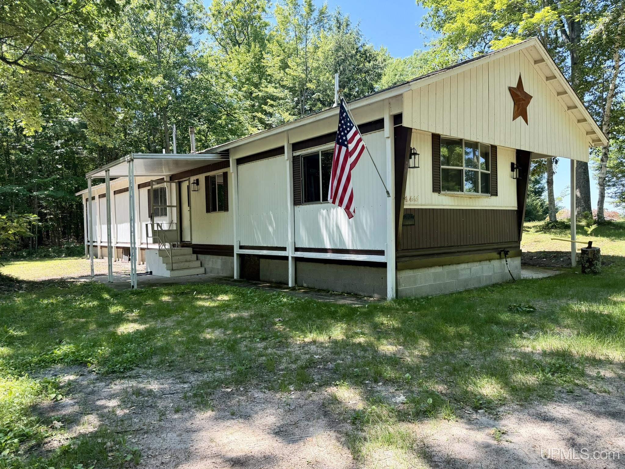 main property photo 0
