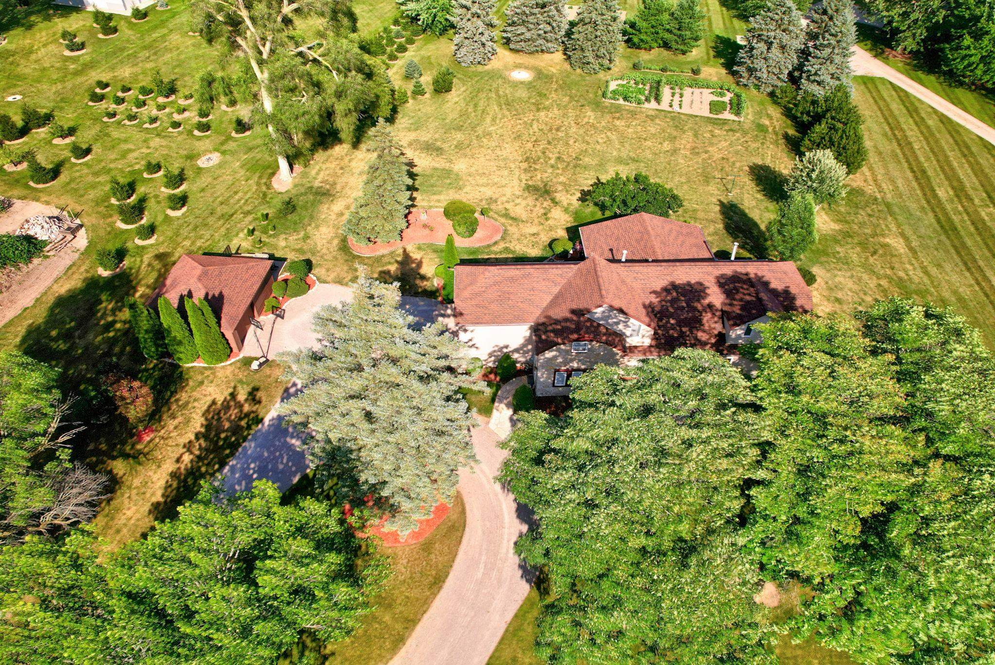 main property photo 59