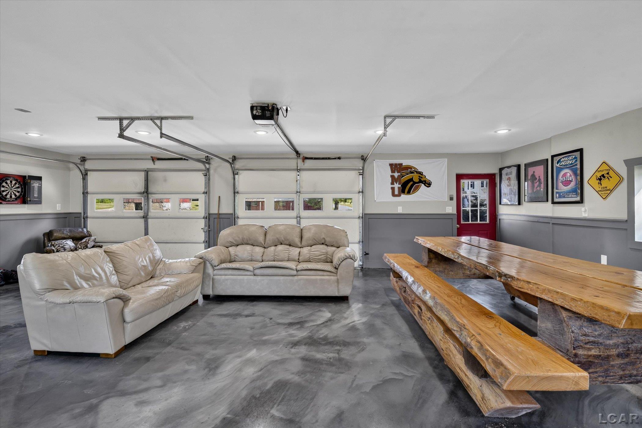 main property photo 57