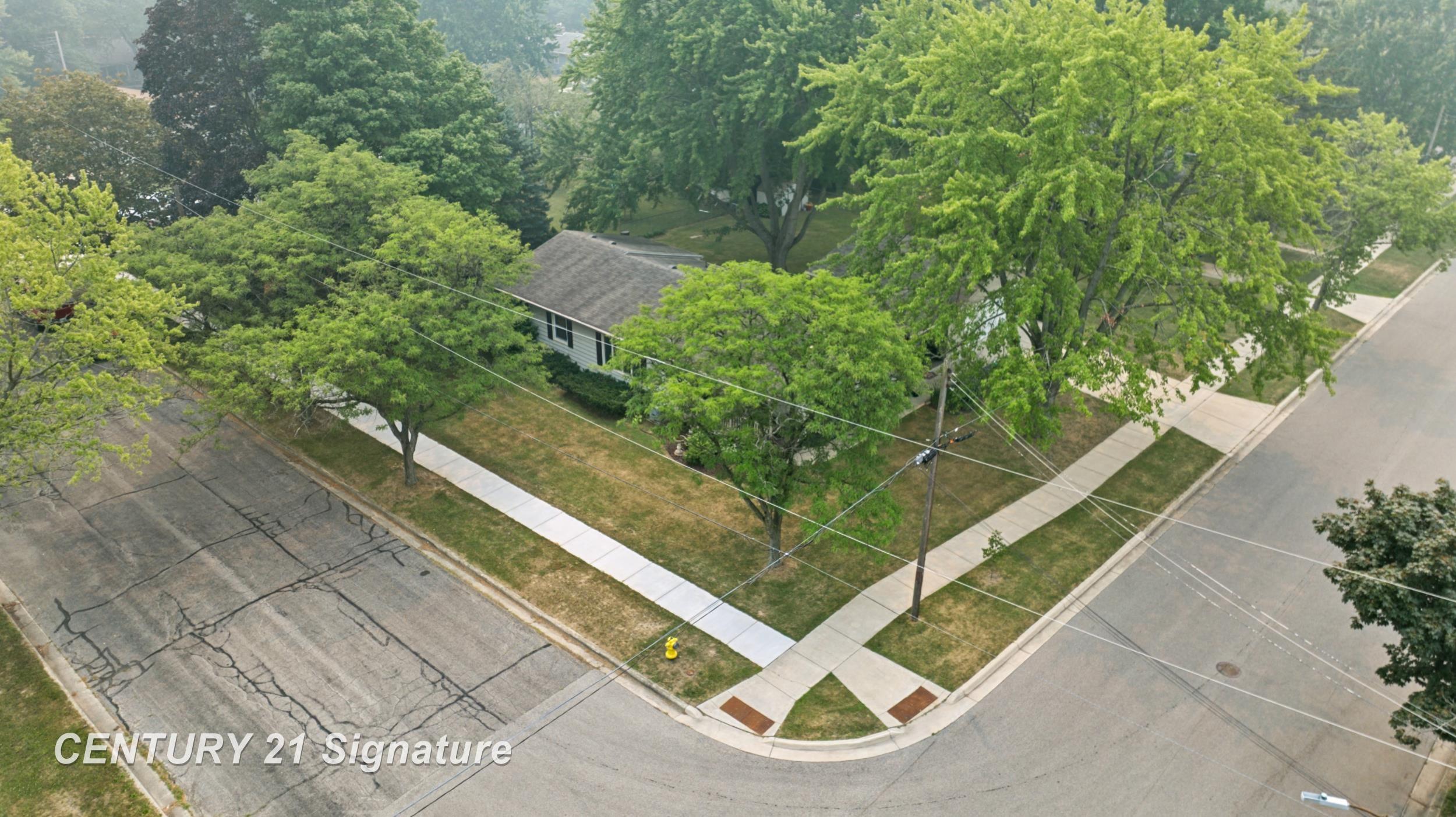 main property photo 48