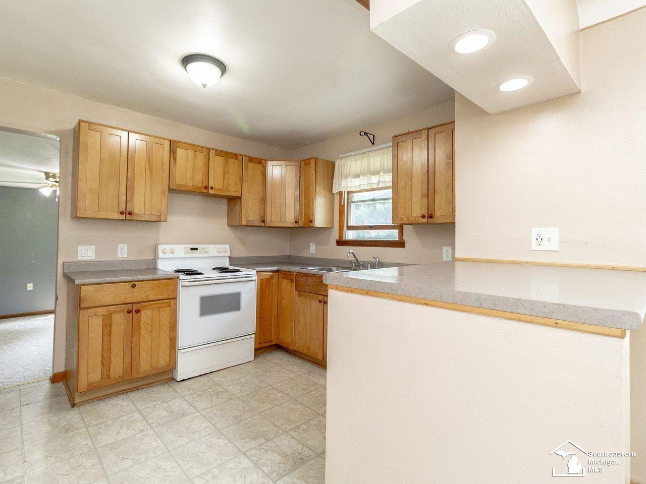 property viewer photo 10