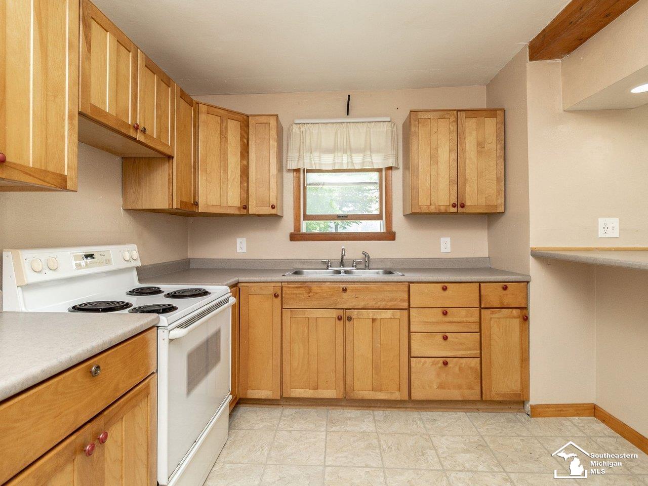 property viewer photo 11
