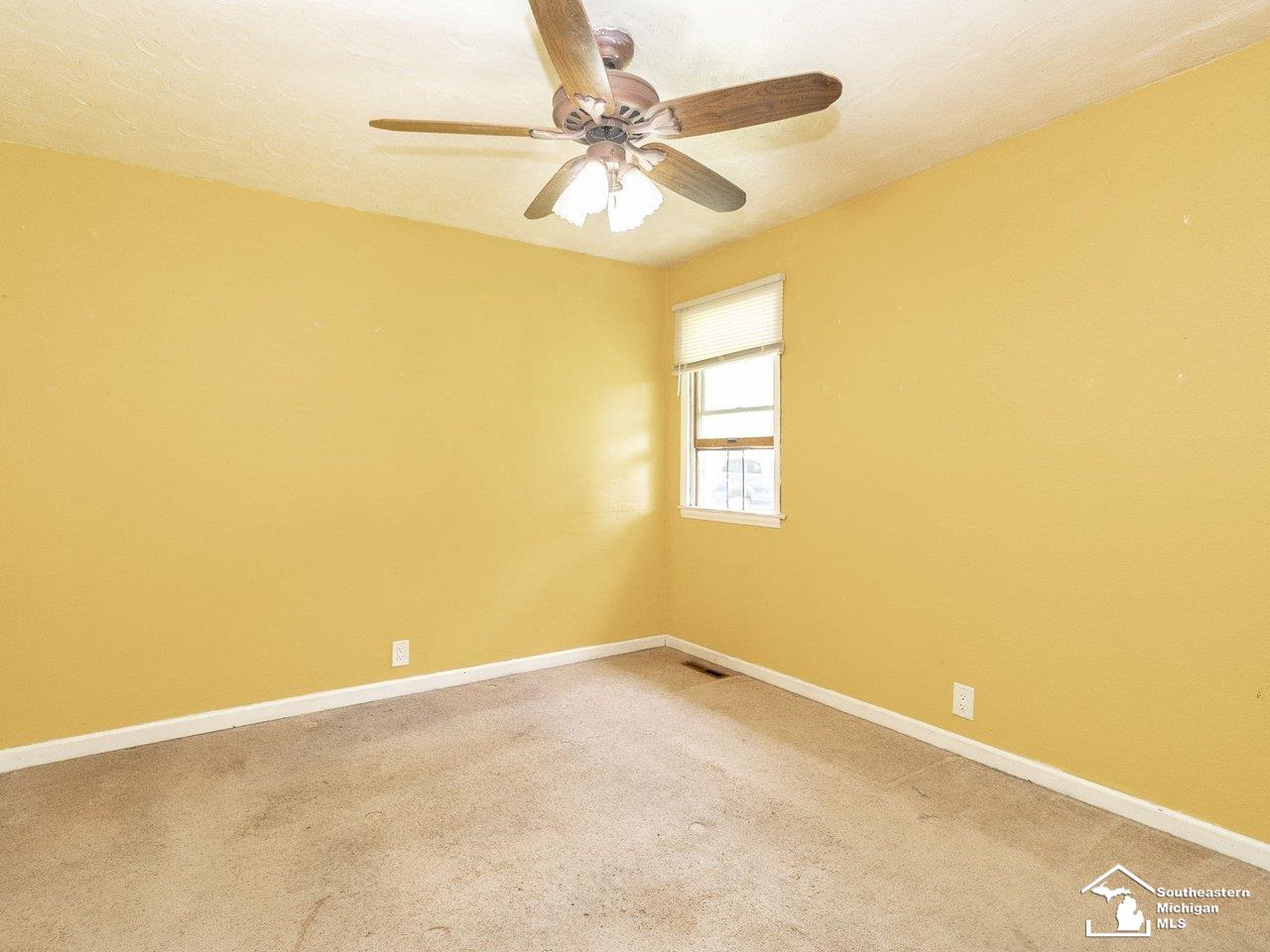 property viewer photo 19