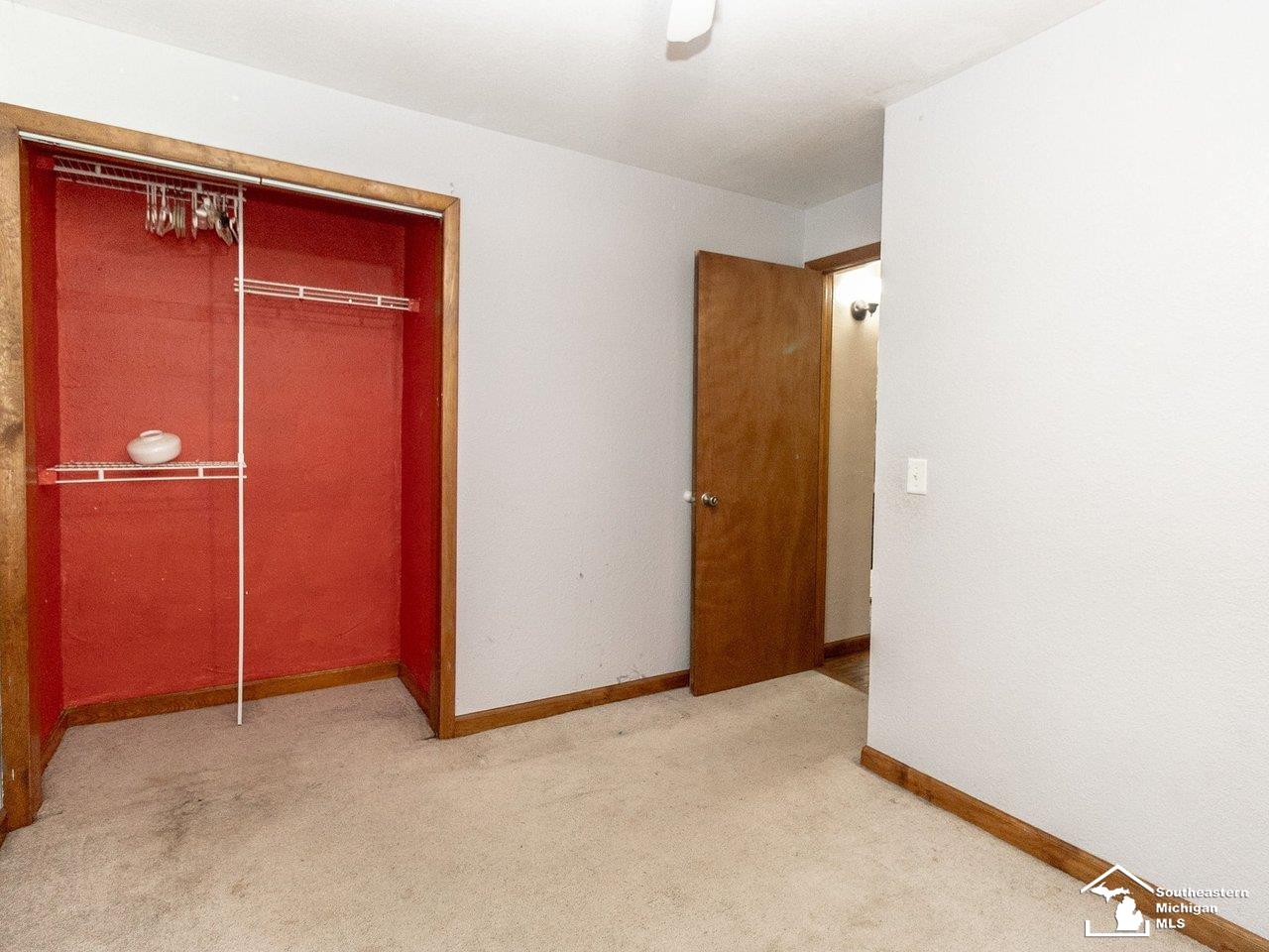property viewer photo 23