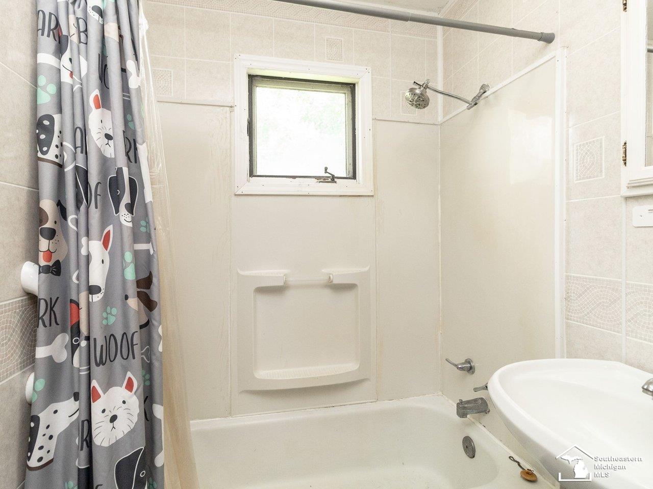 property viewer photo 25