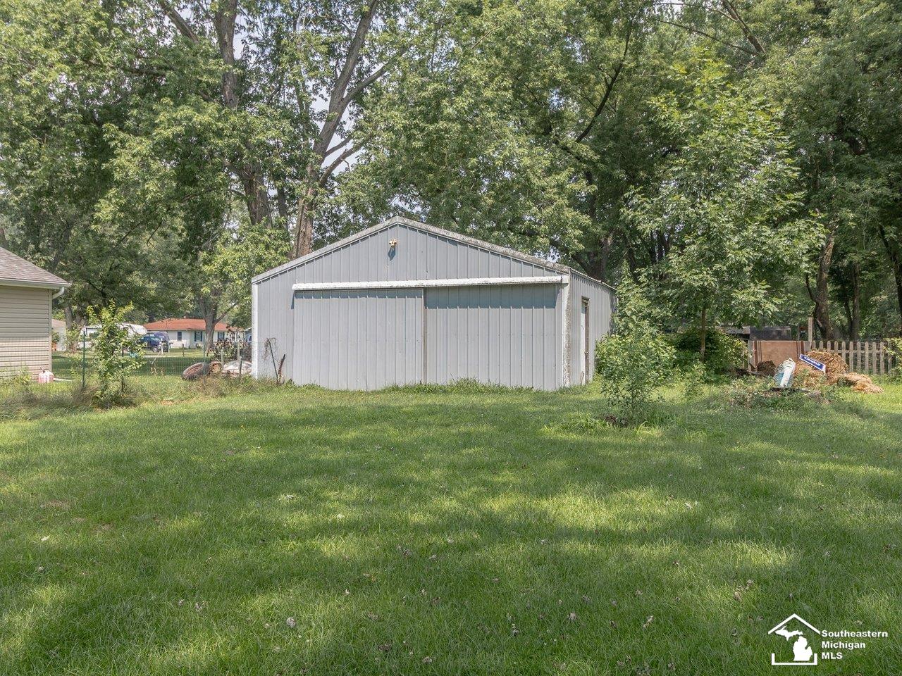 property viewer photo 31