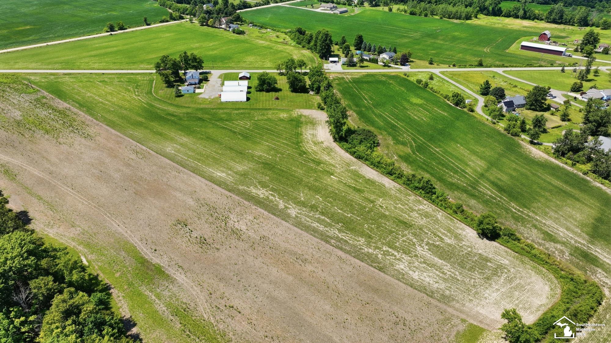 main property photo 81