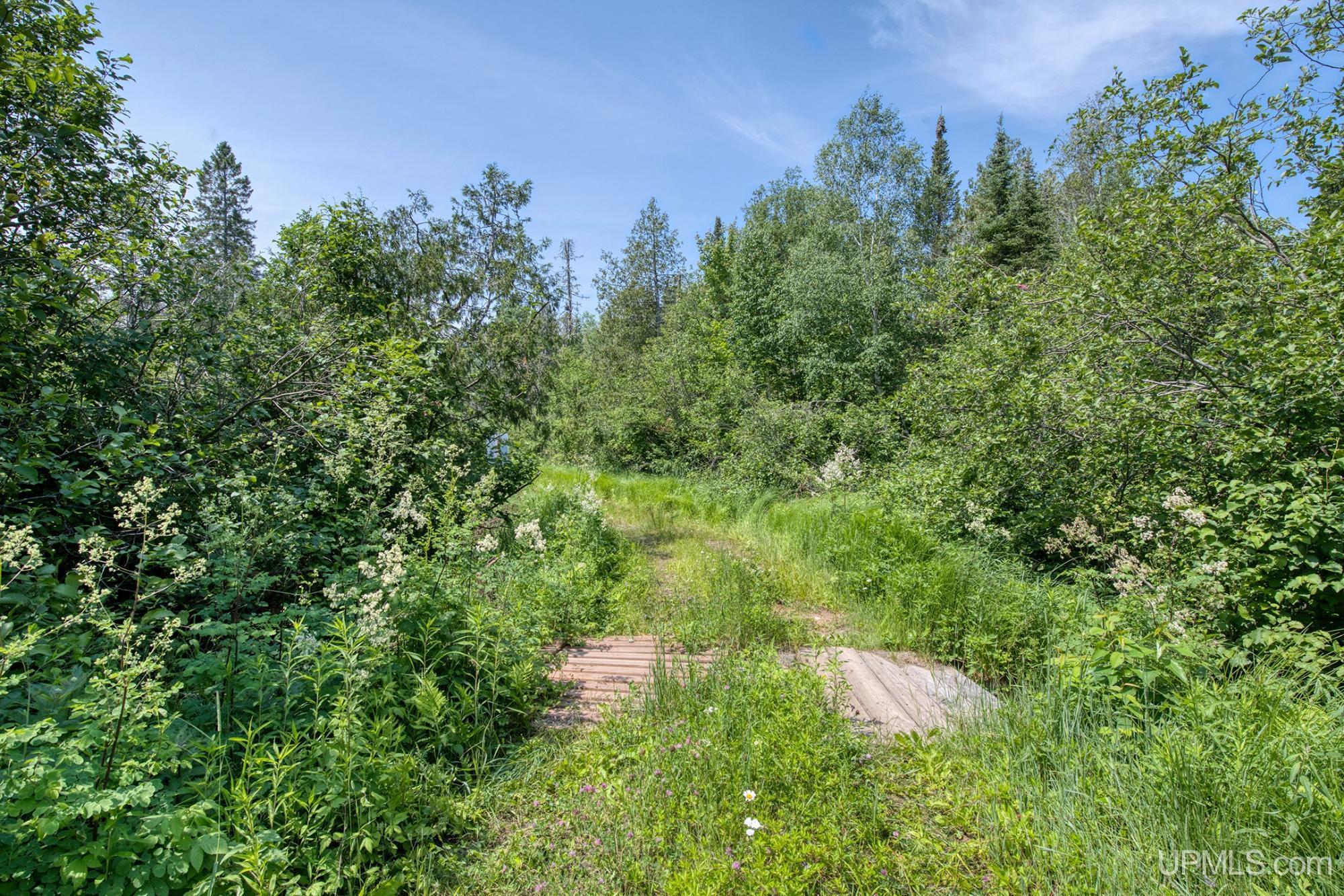 property viewer photo 25