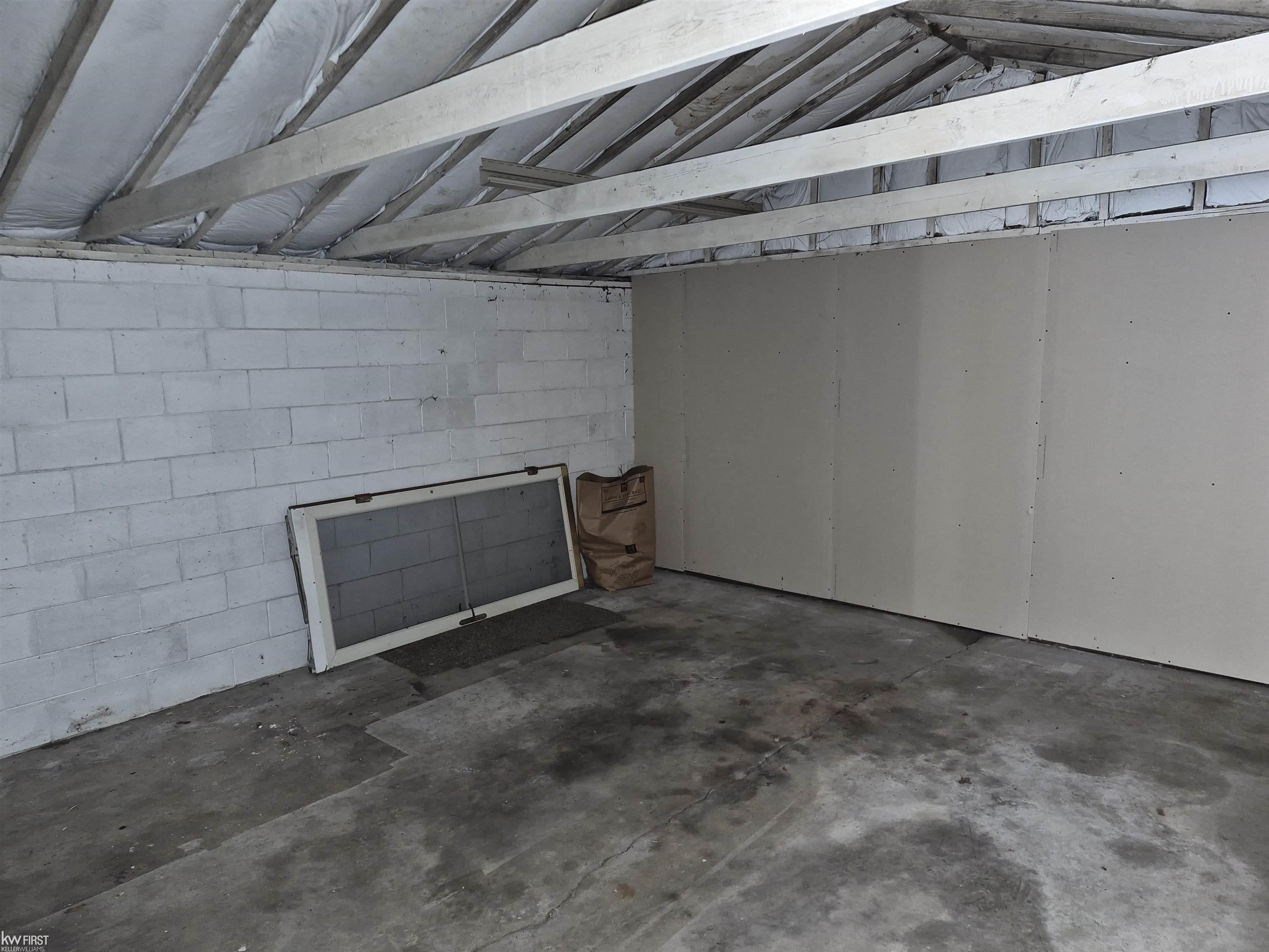 property viewer photo 11