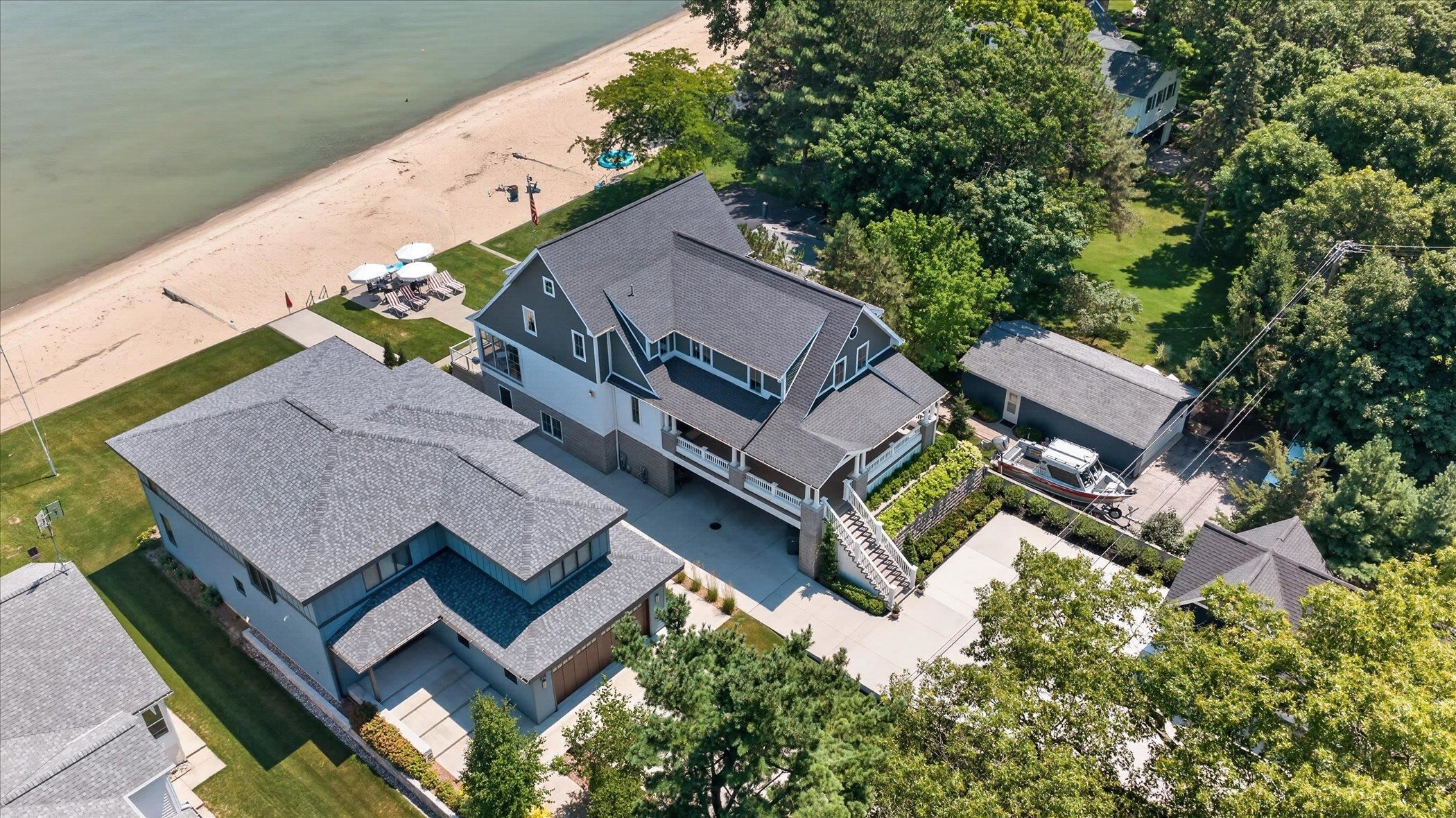 main property photo 68