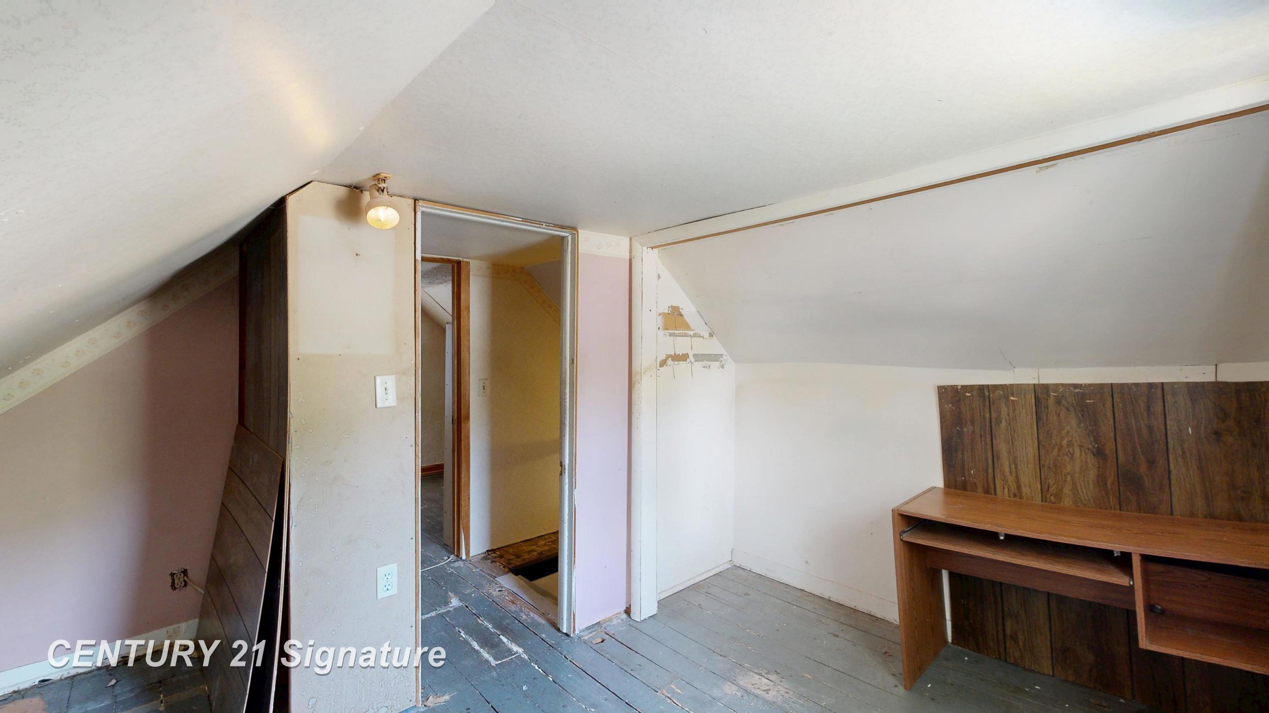 property viewer photo 11