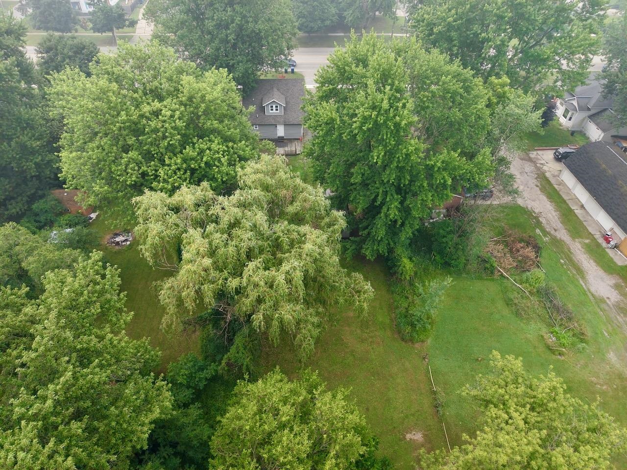 main property photo 9