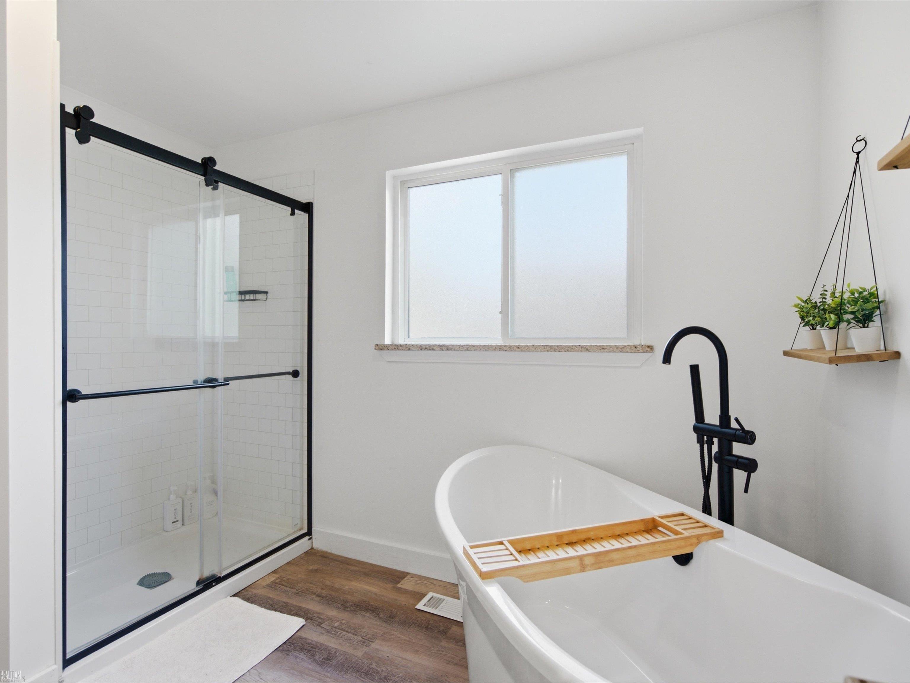 property viewer photo 28