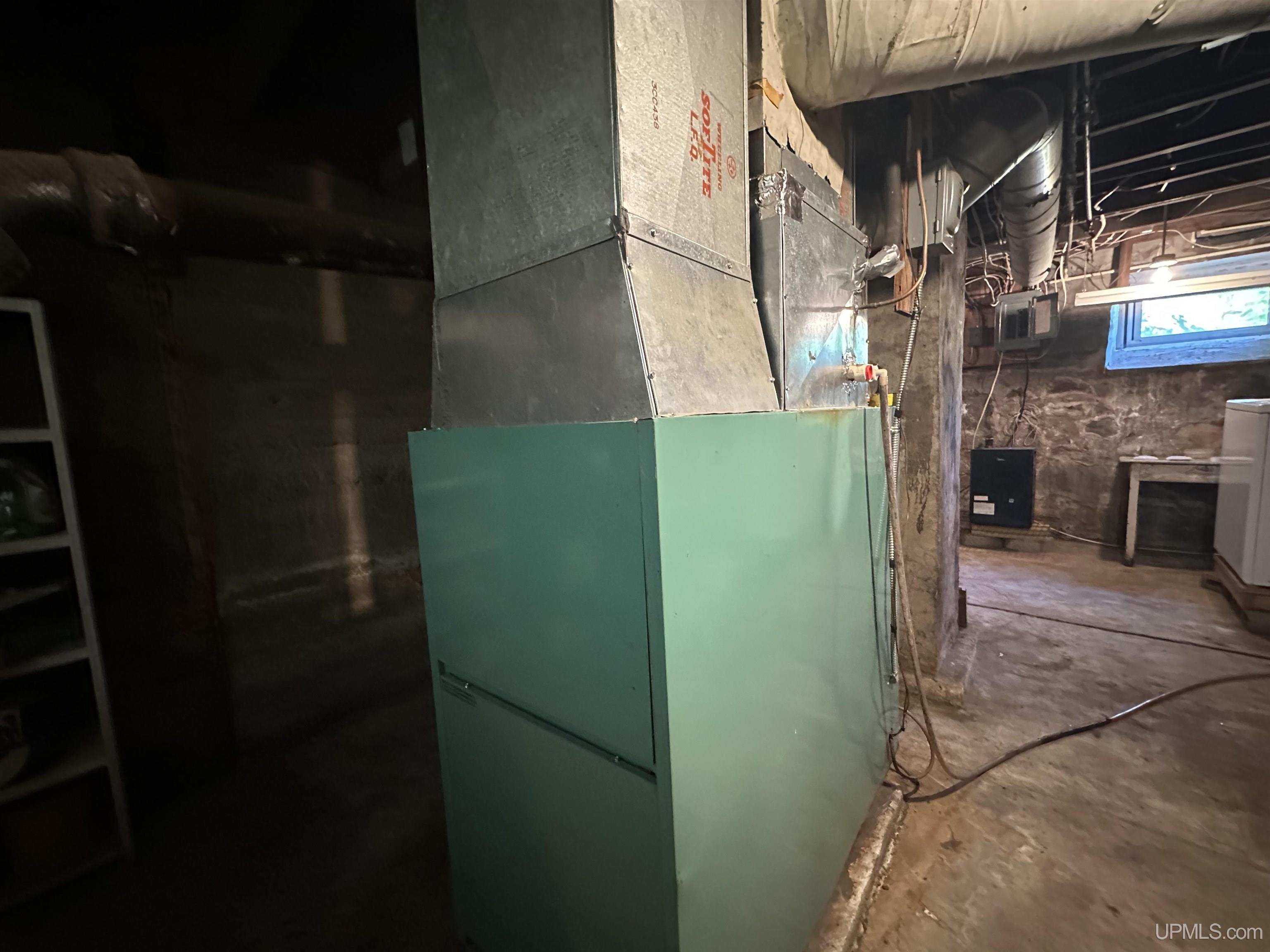 main property photo 38