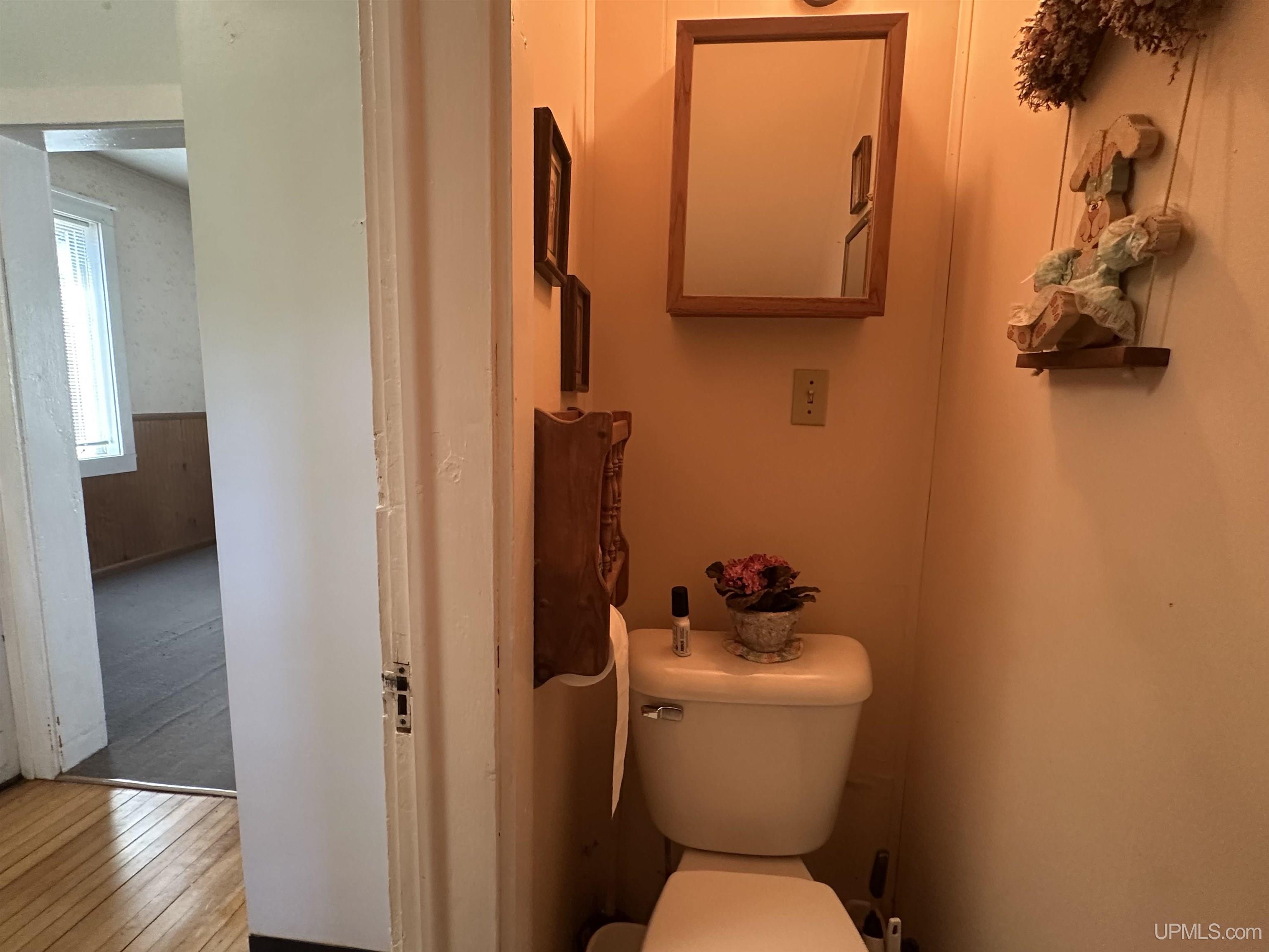 main property photo 9