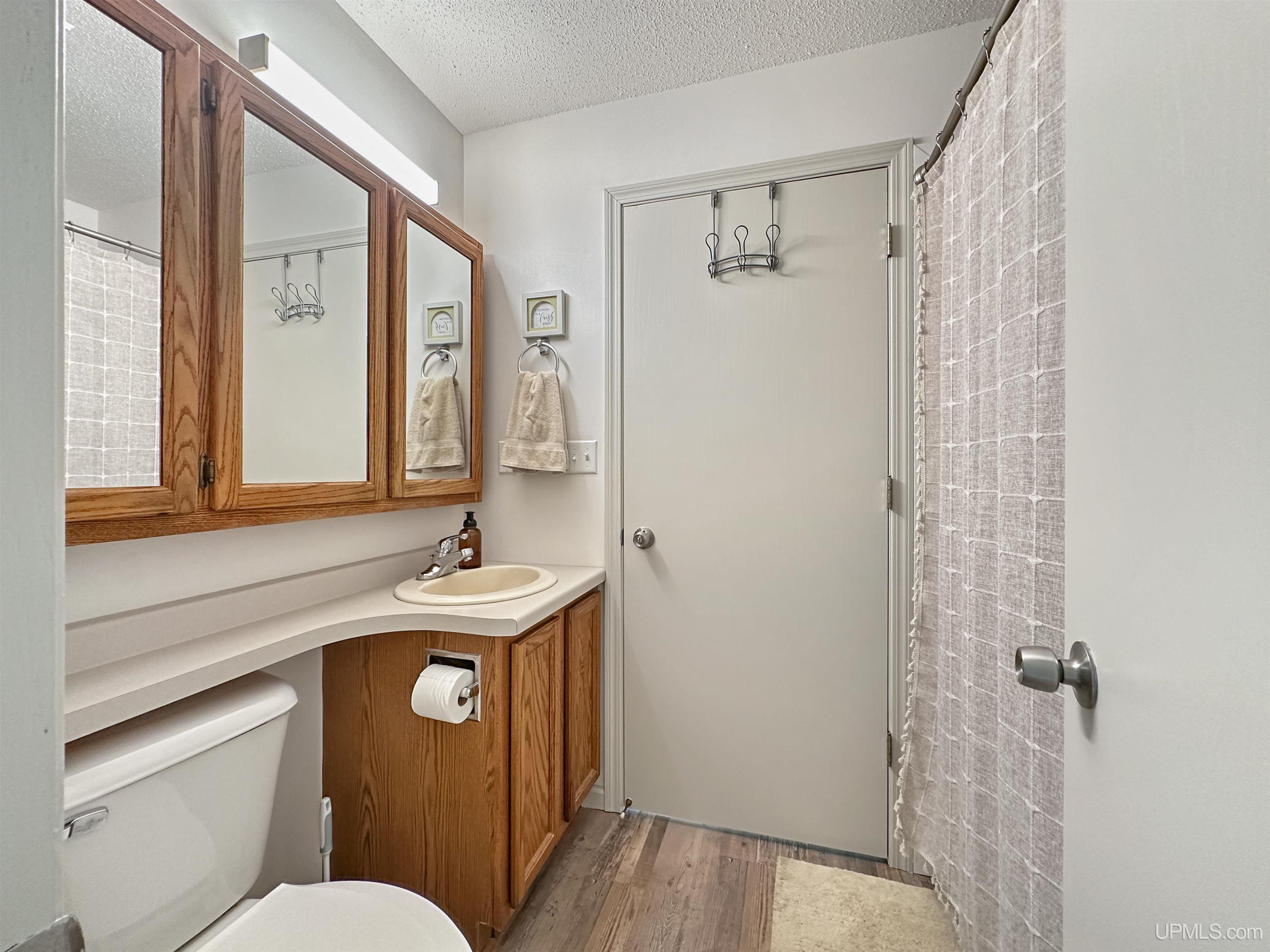 property viewer photo 10