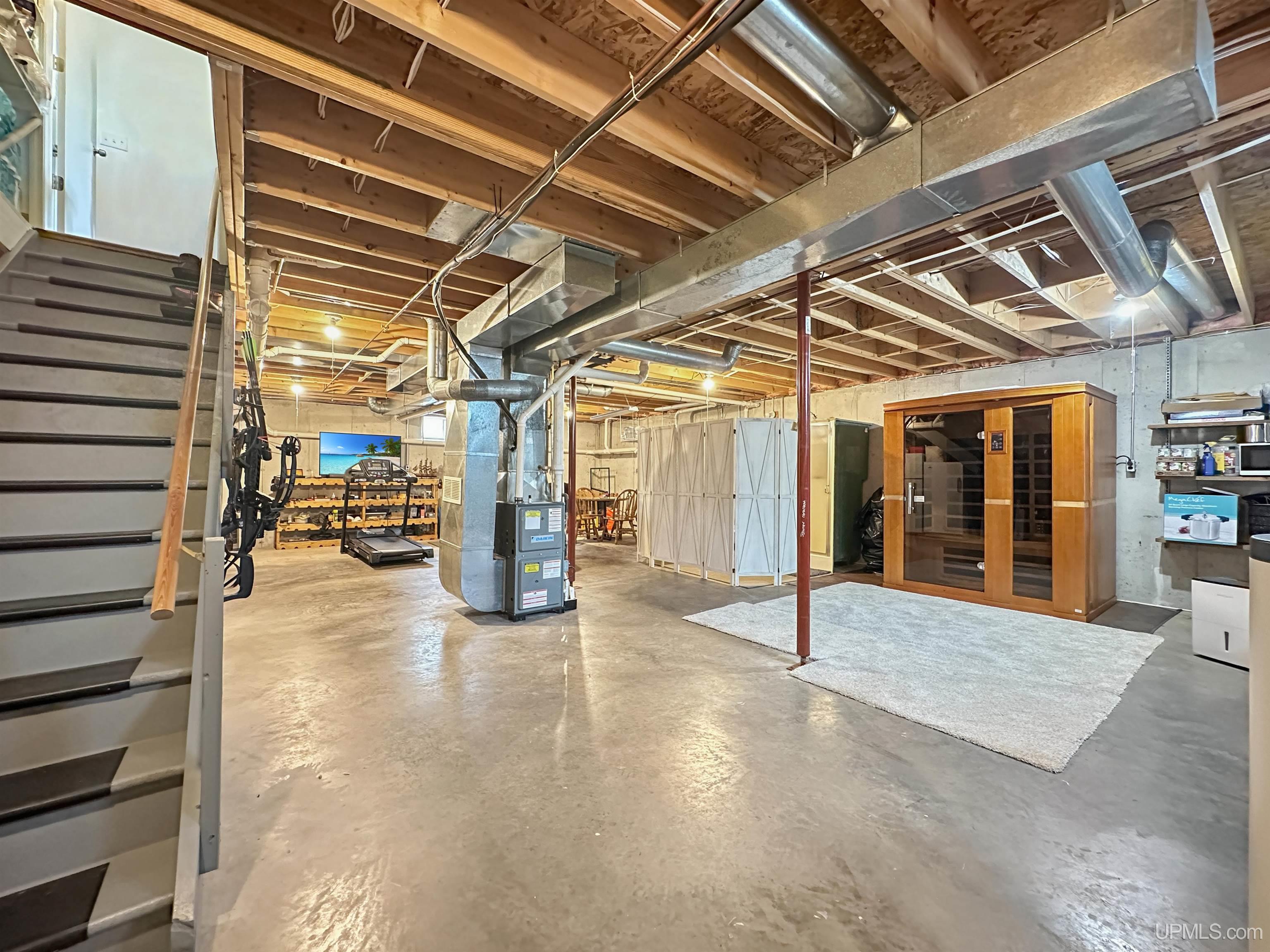 property viewer photo 11