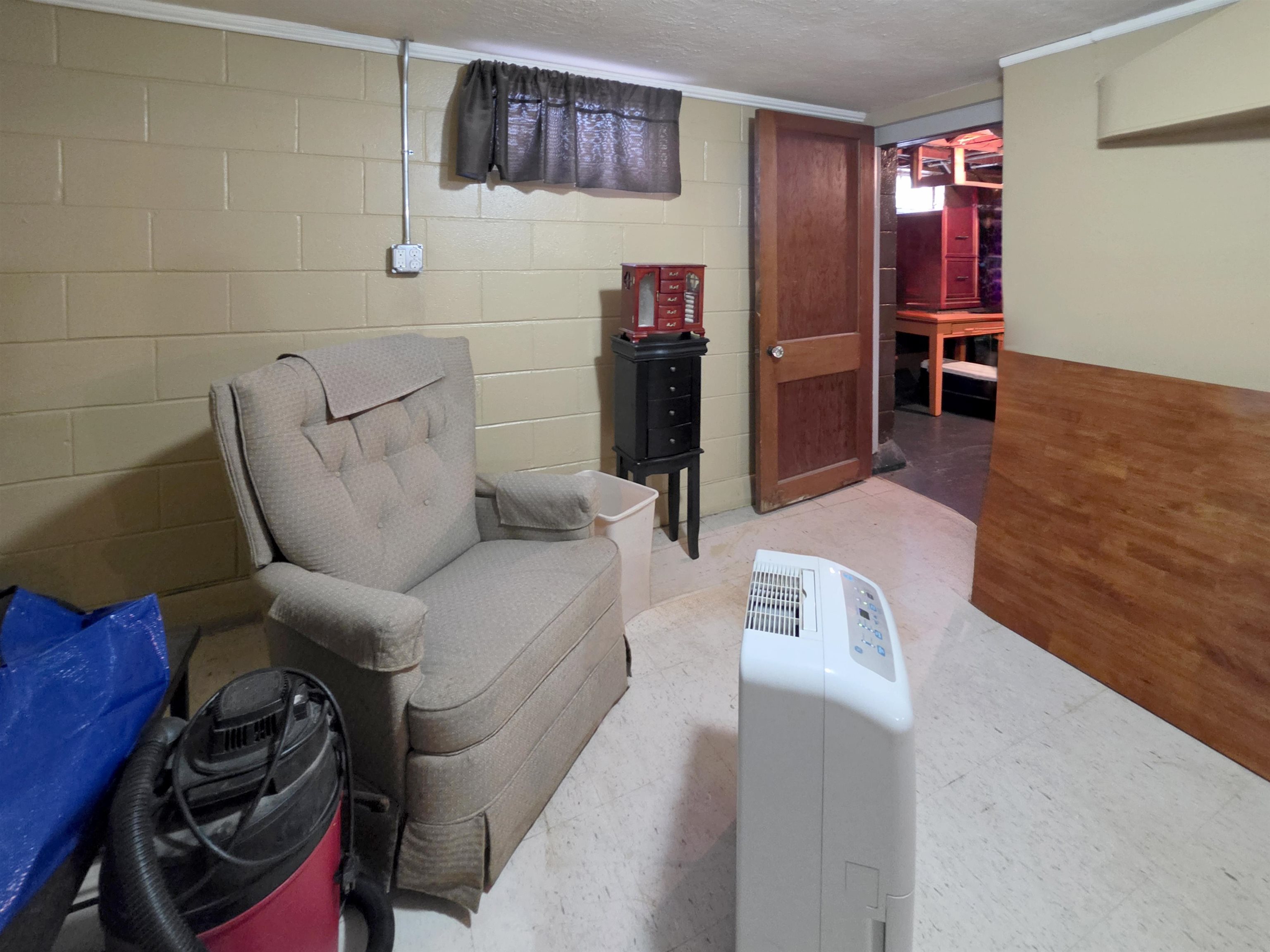 property viewer photo 28