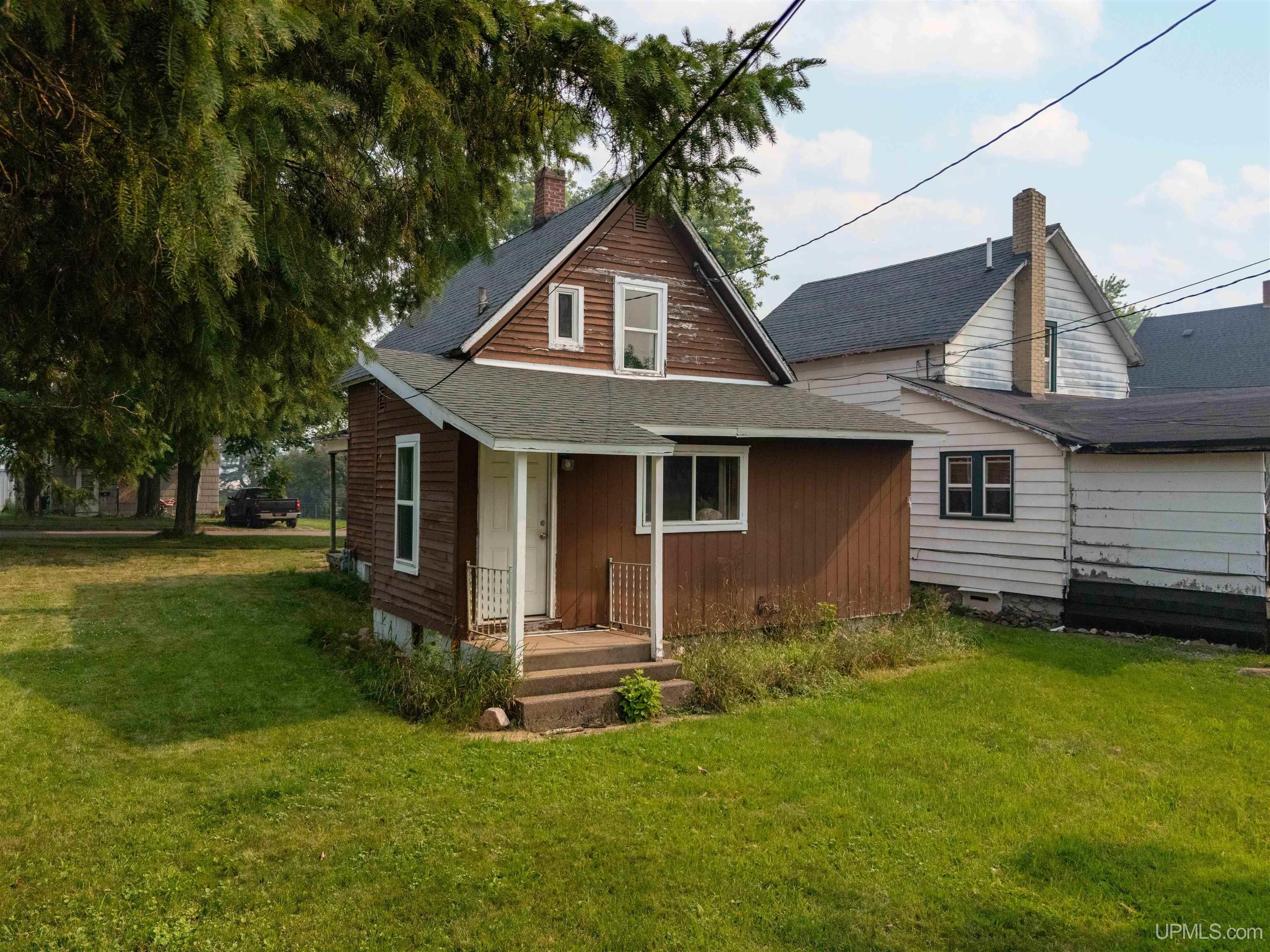 main property photo 15
