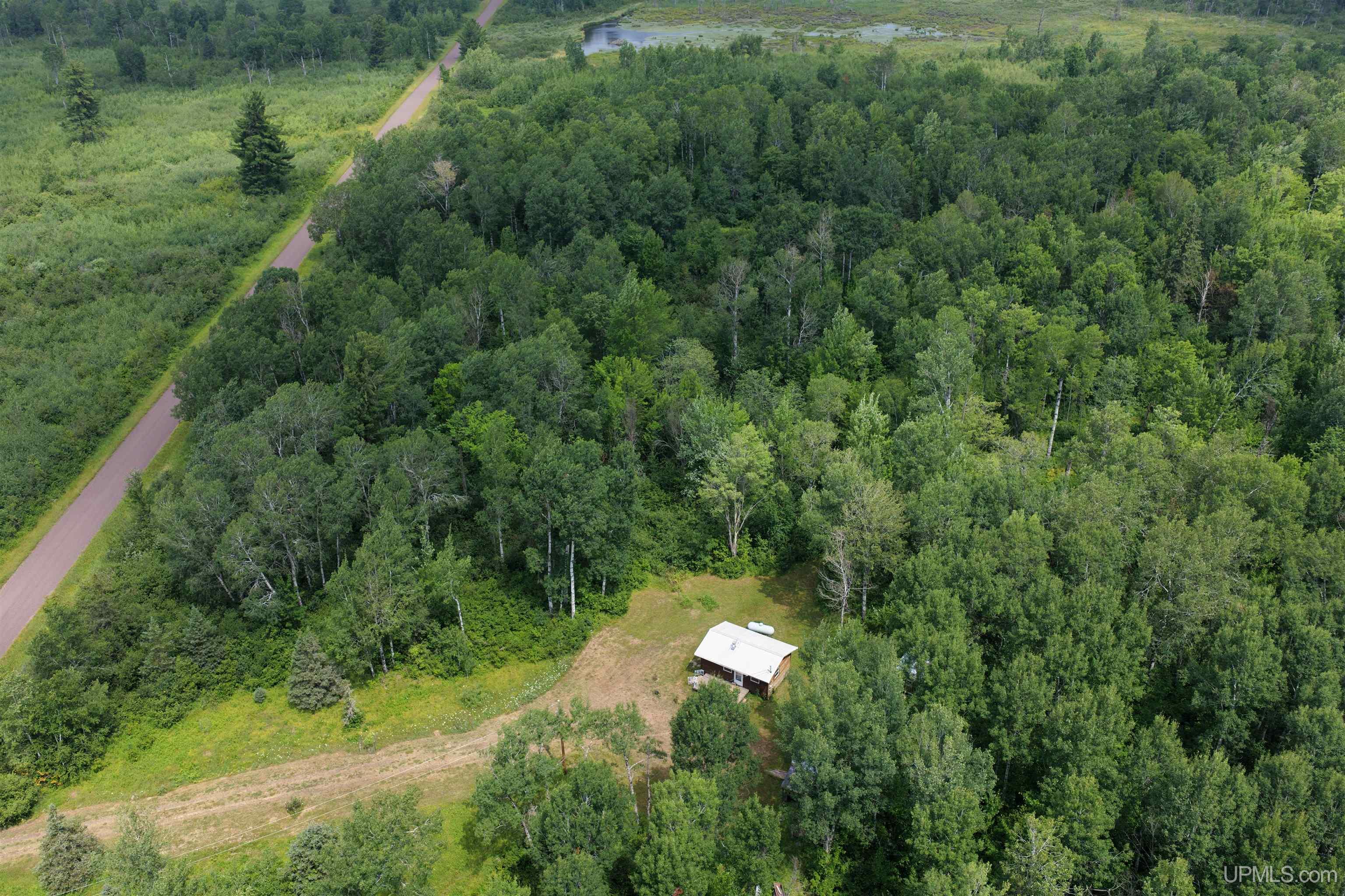 main property photo 21