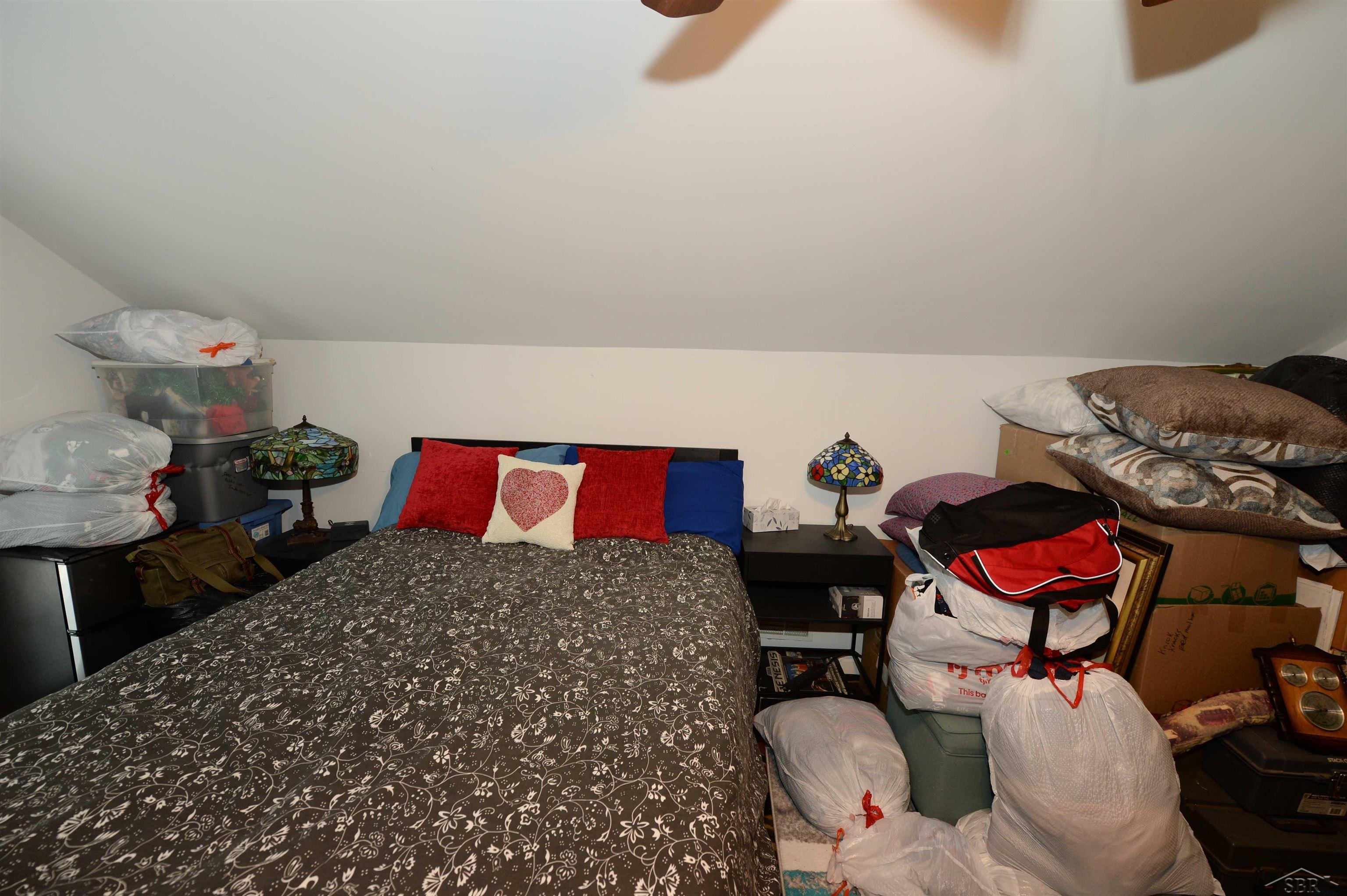 main property photo 49
