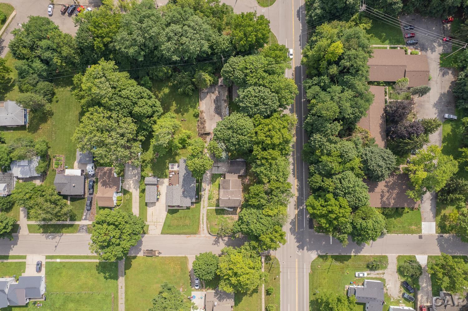 main property photo 38