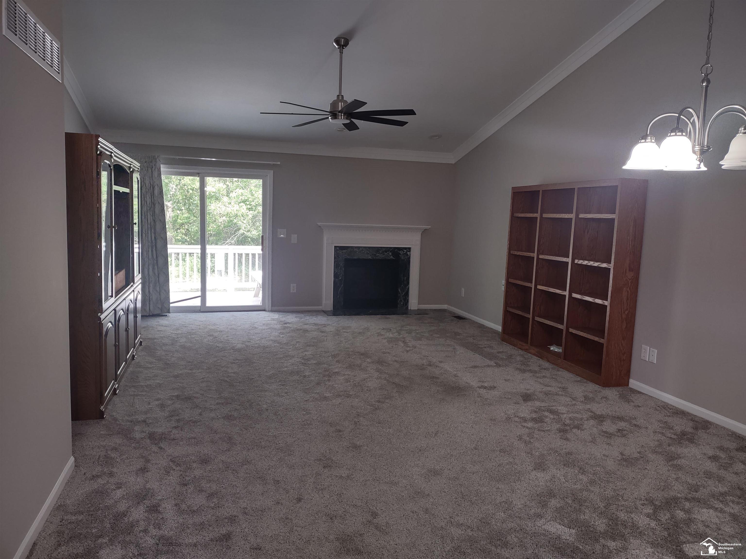 property viewer photo 1