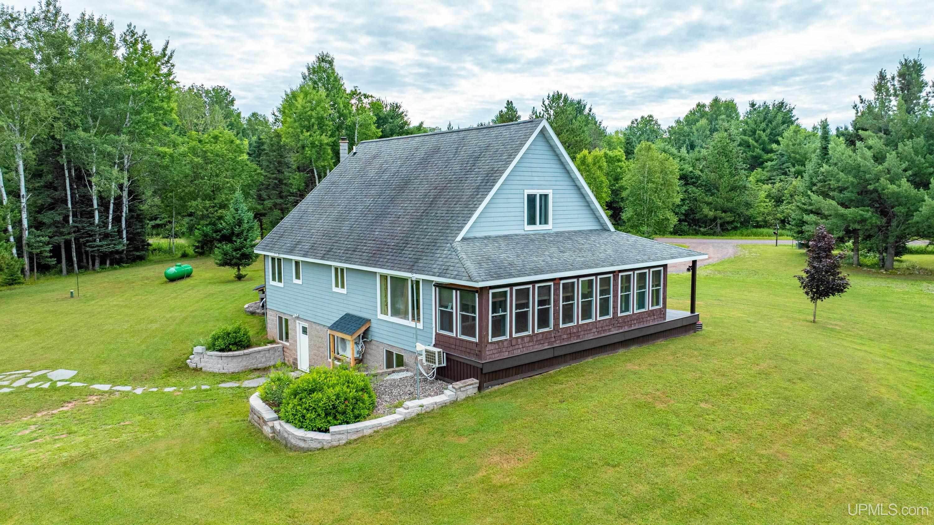 main property photo 78