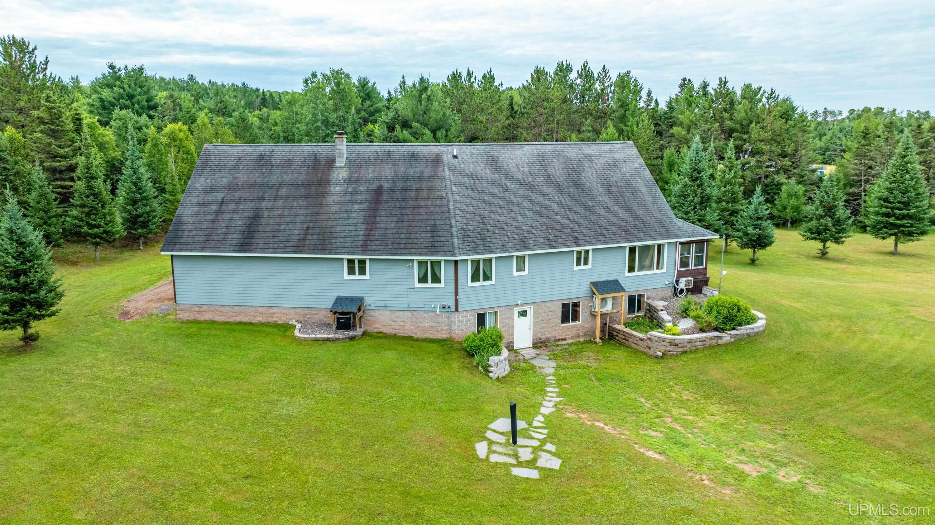 main property photo 79