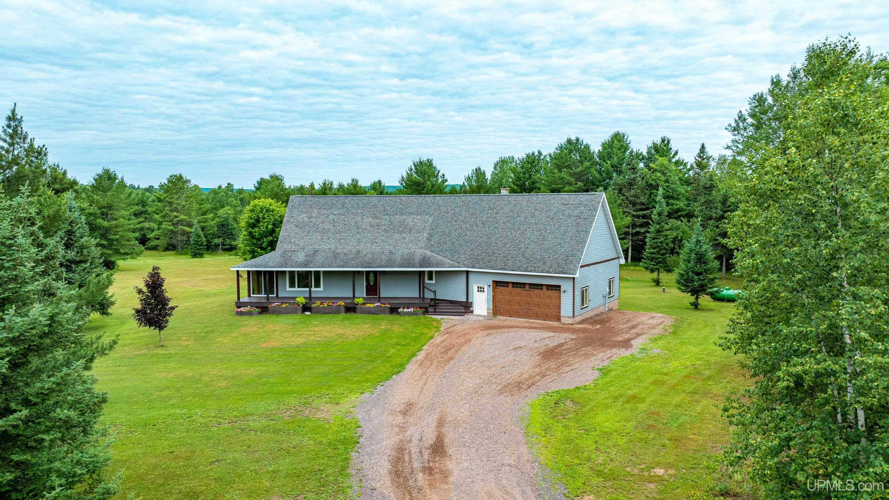 main property photo 82