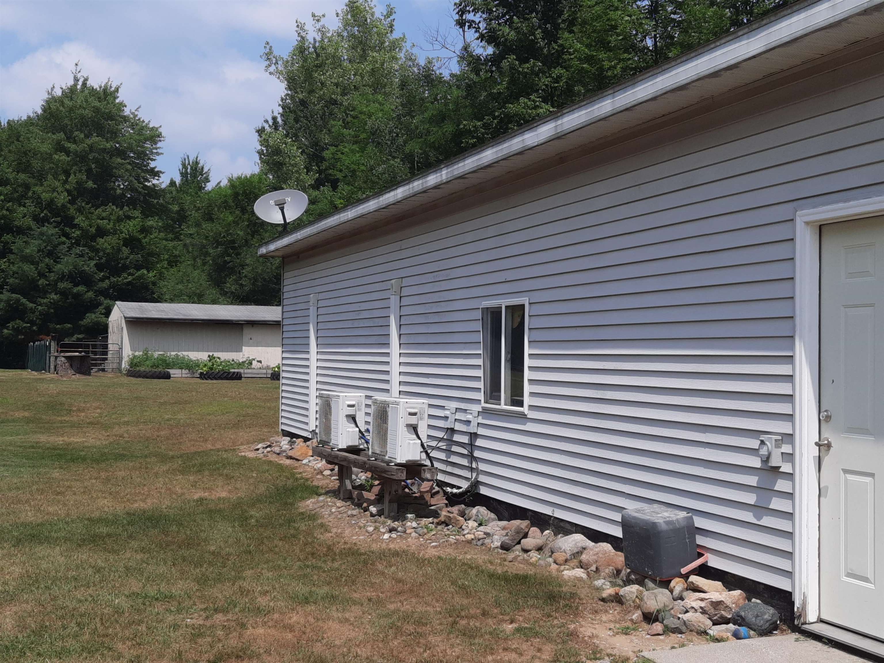 main property photo 63