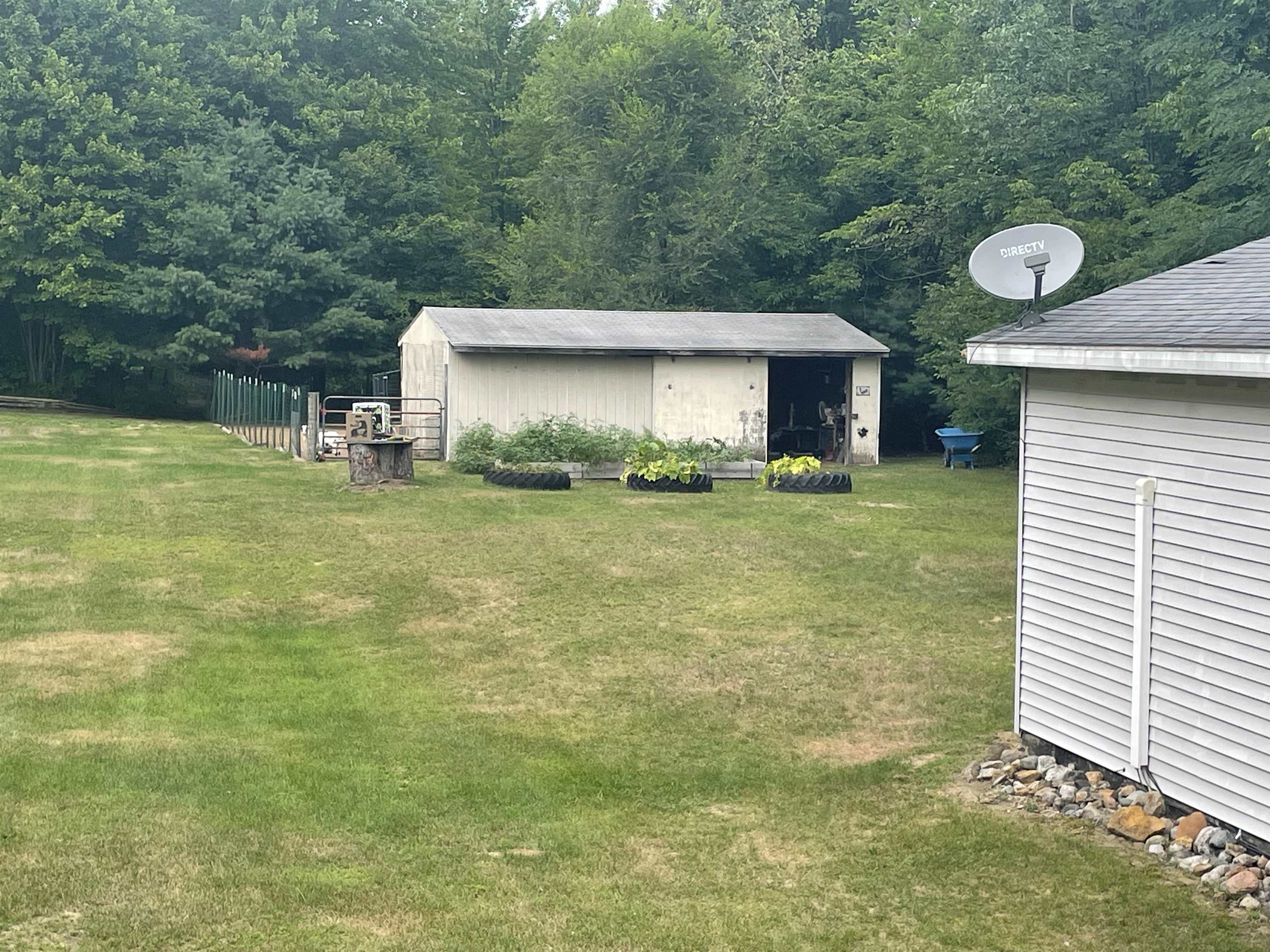 main property photo 65
