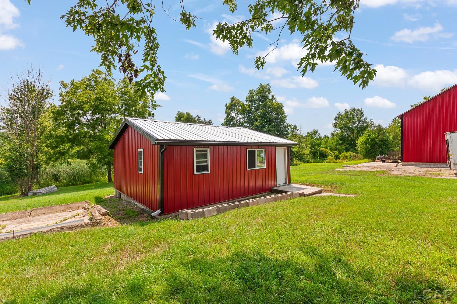 main property photo 29