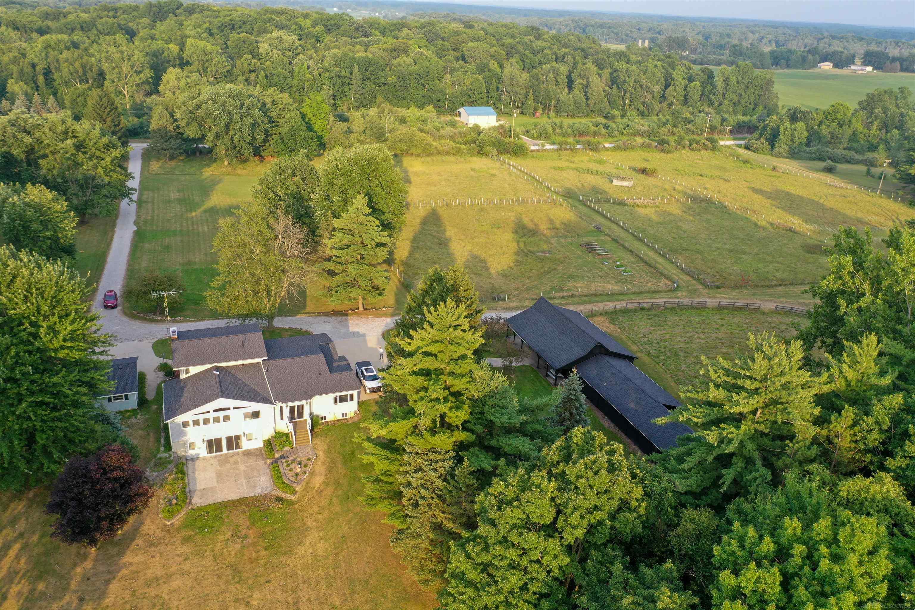 main property photo 58