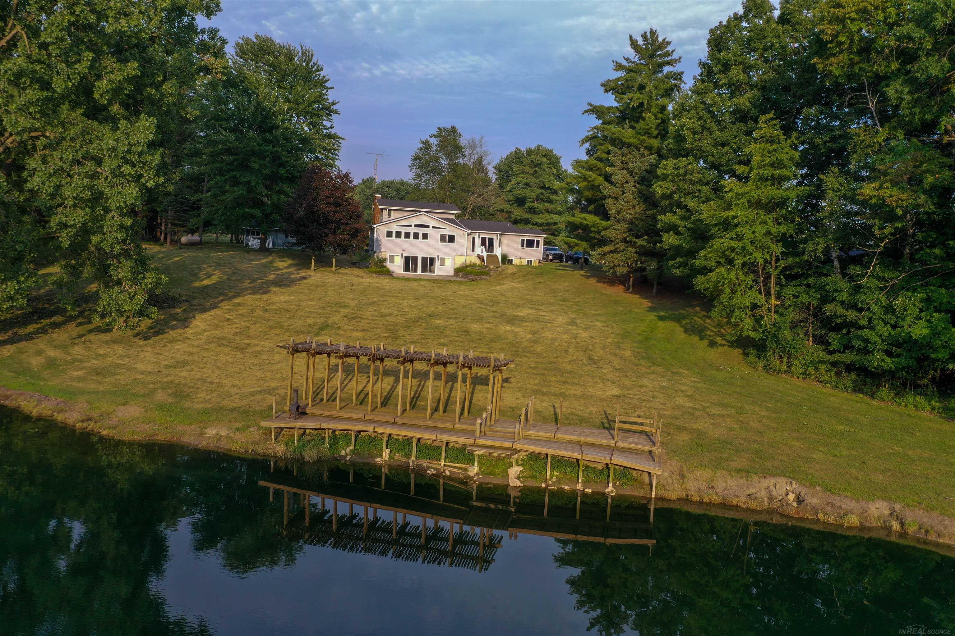main property photo 70