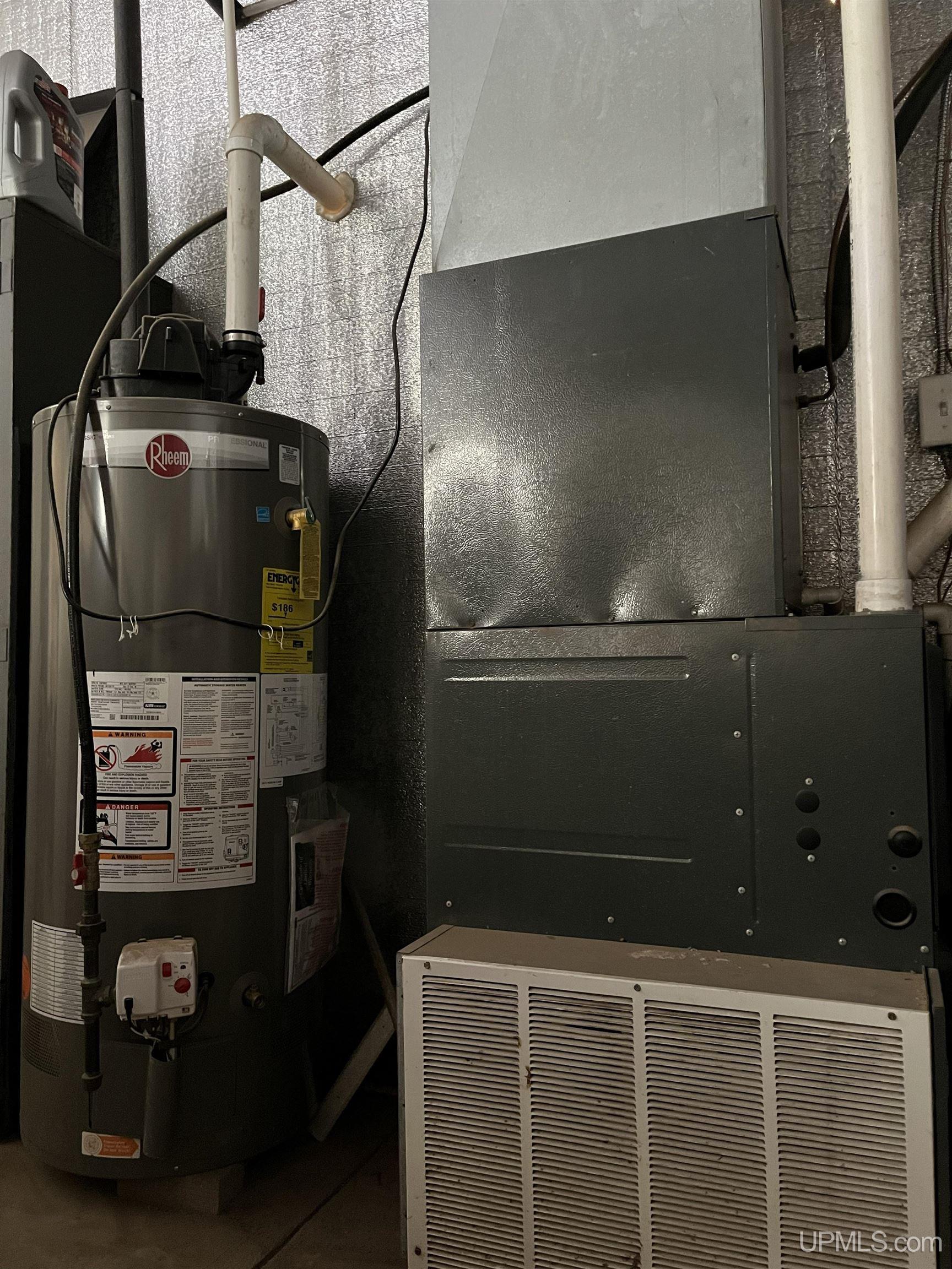 main property photo 31