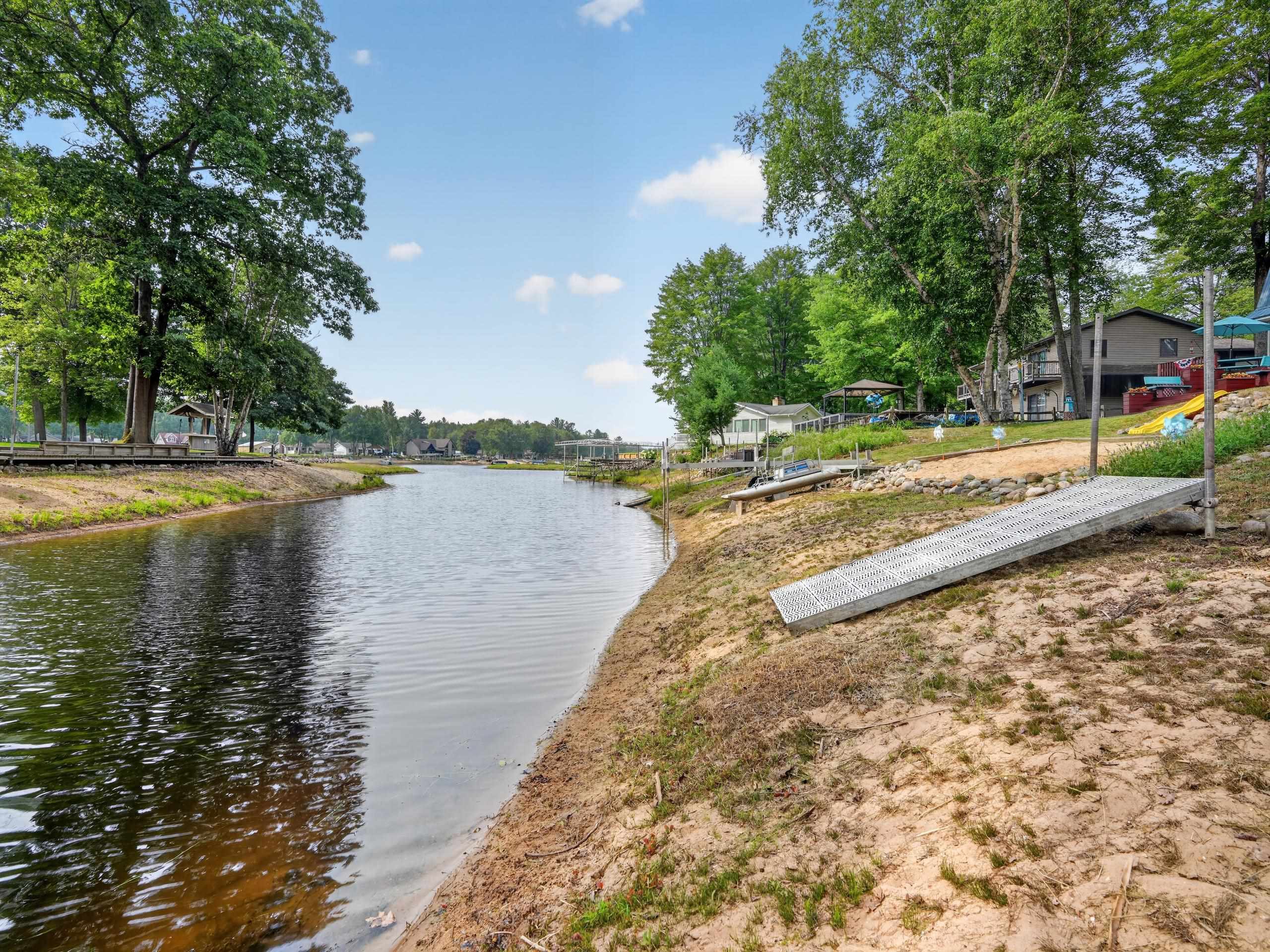 main property photo 53