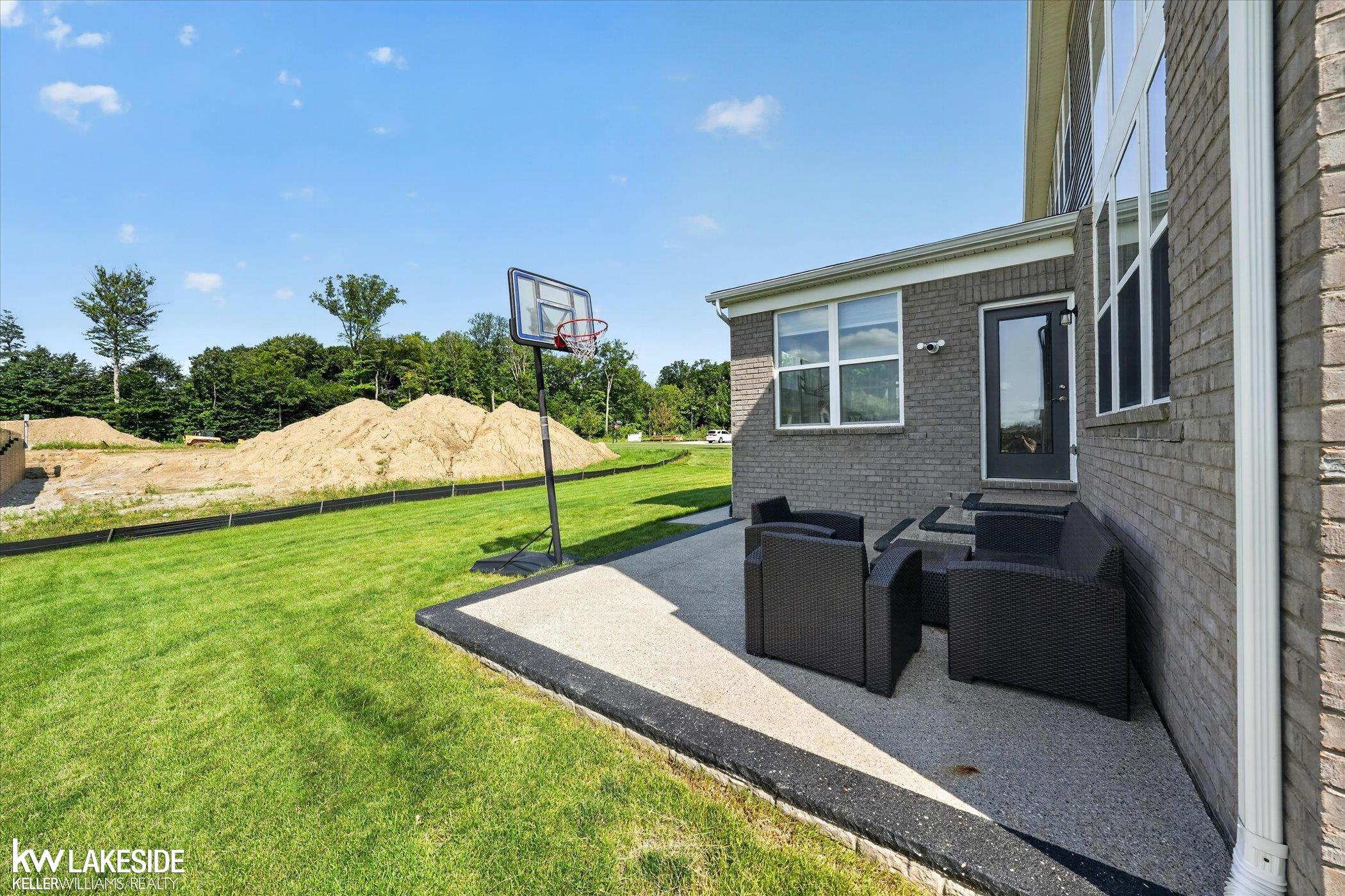main property photo 52