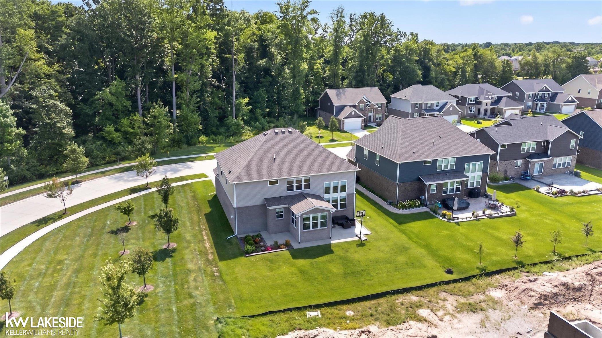 main property photo 58