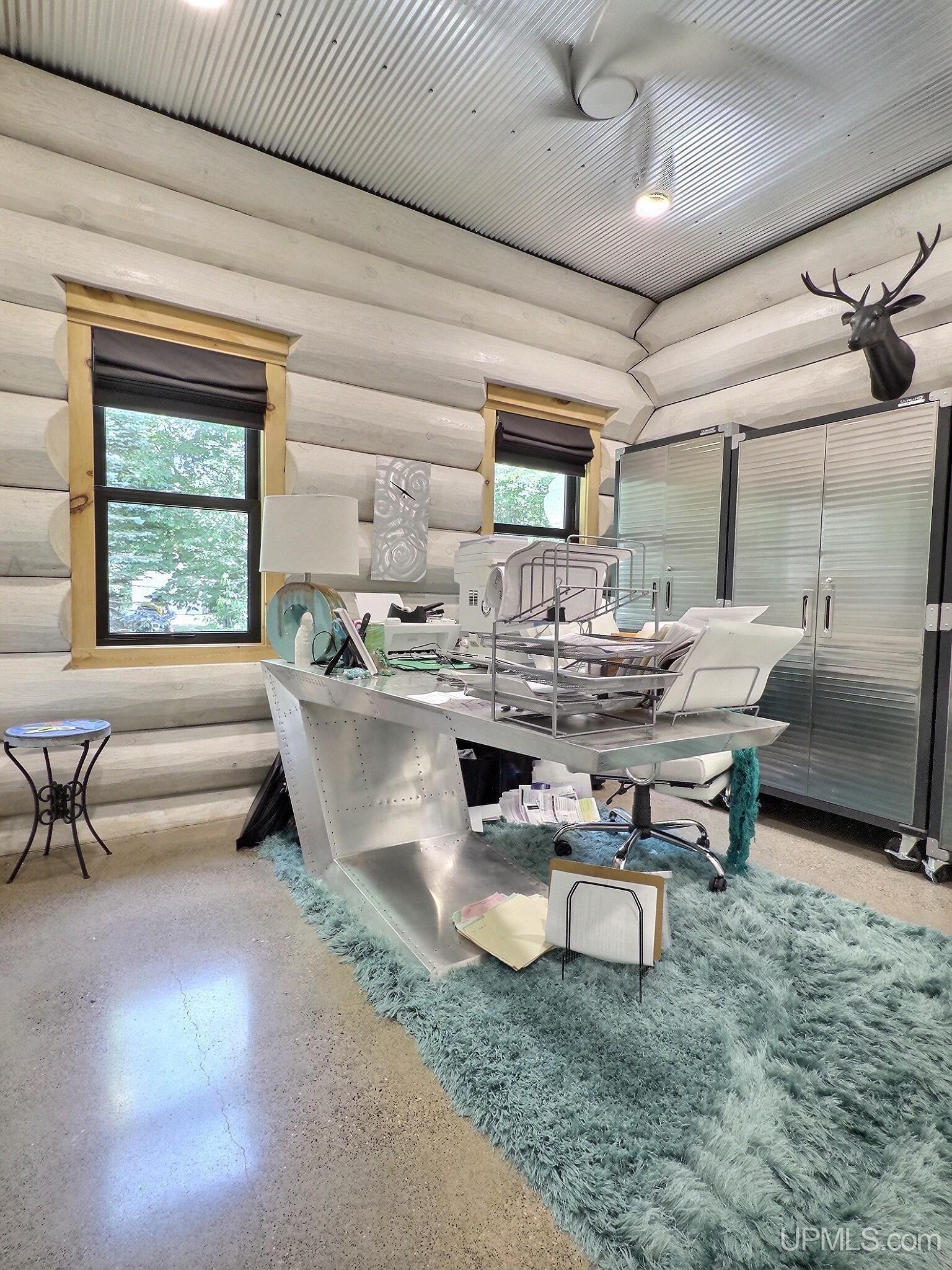 main property photo 19