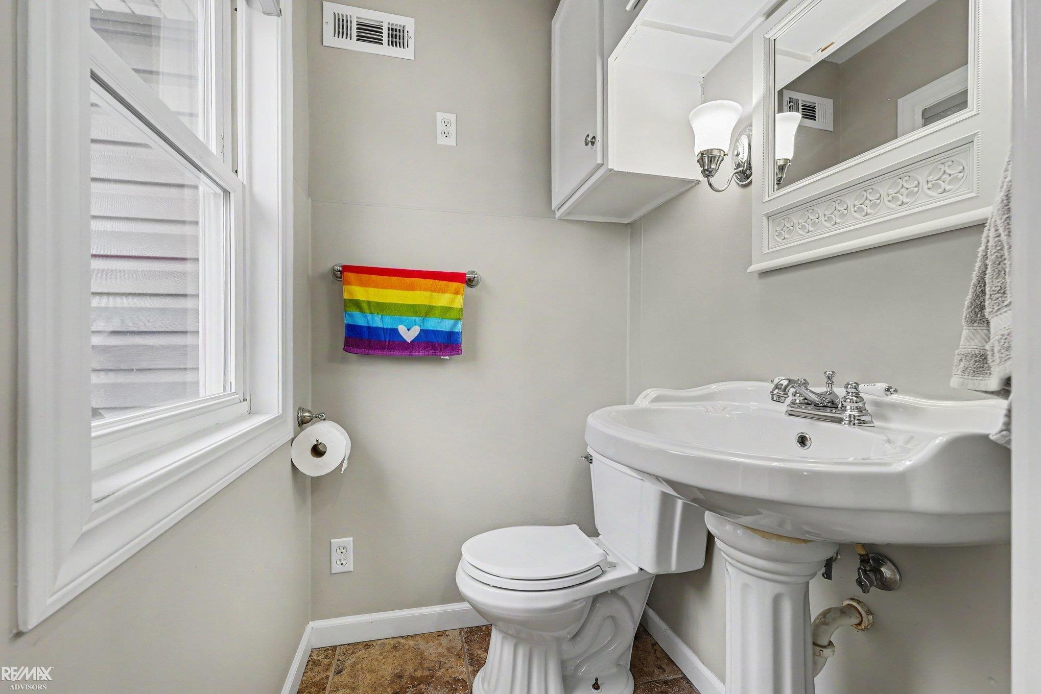 property viewer photo 11