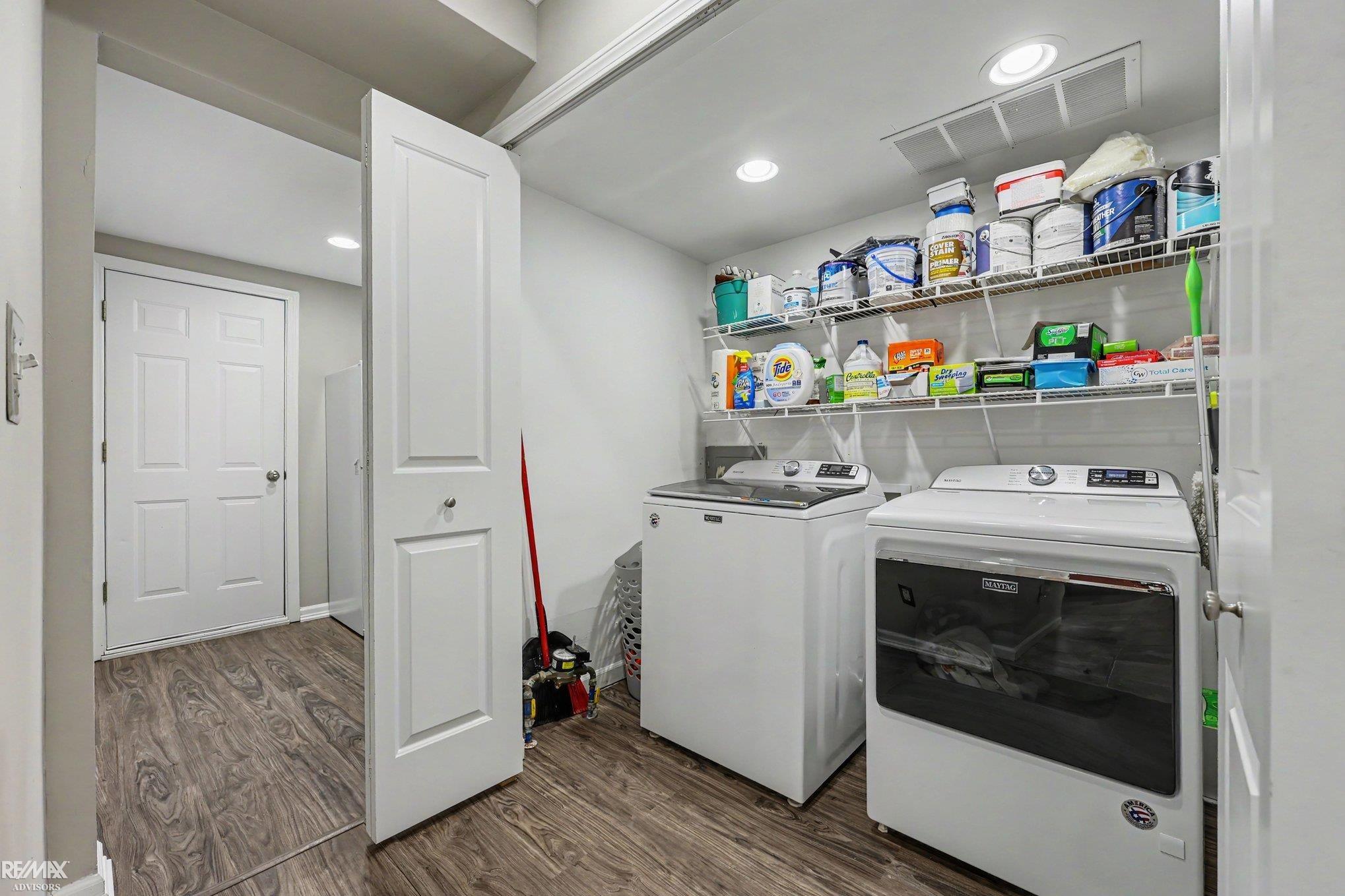 property viewer photo 17